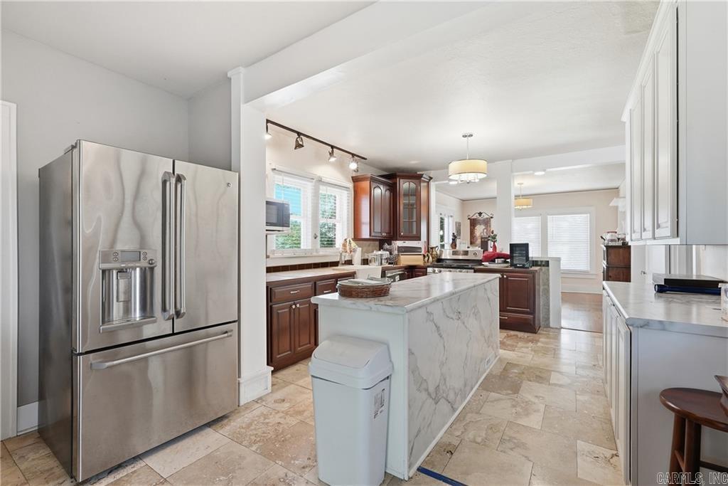 336 Skyline Dr