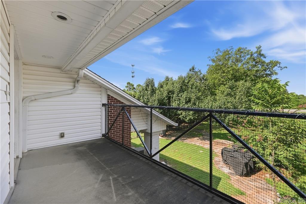 336 Skyline Dr