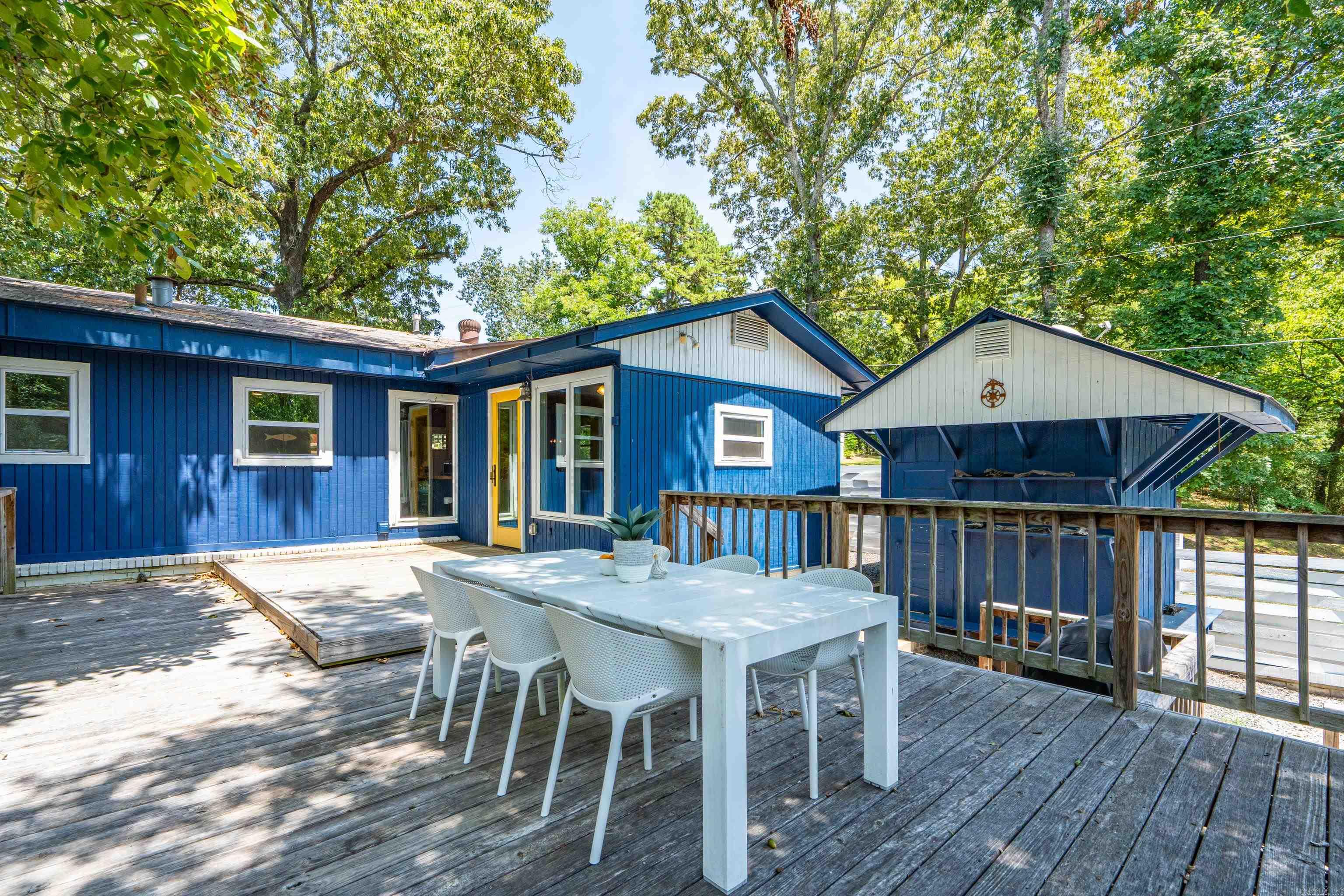 241 Bayou Point
