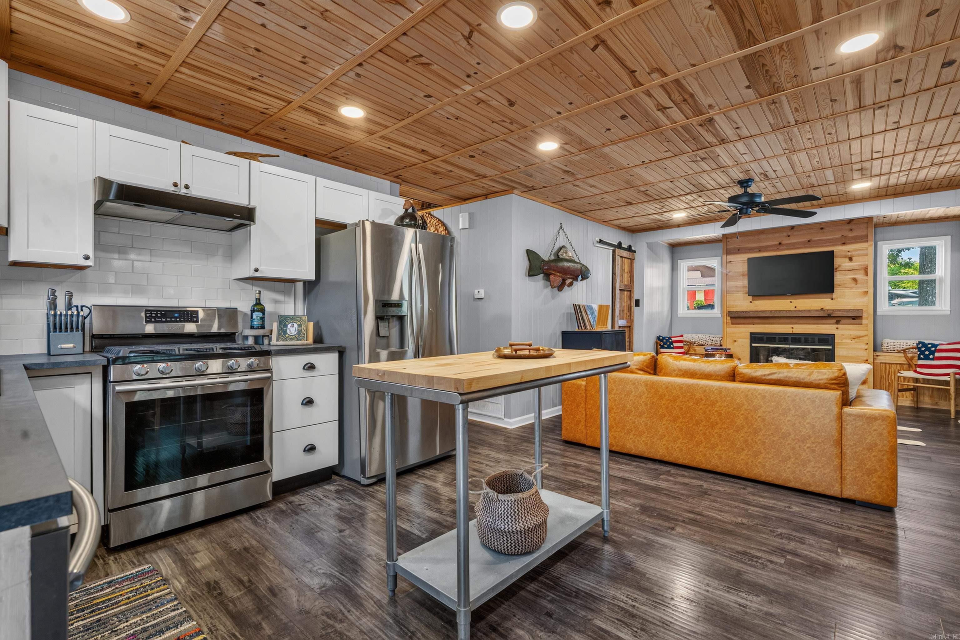 241 Bayou Point
