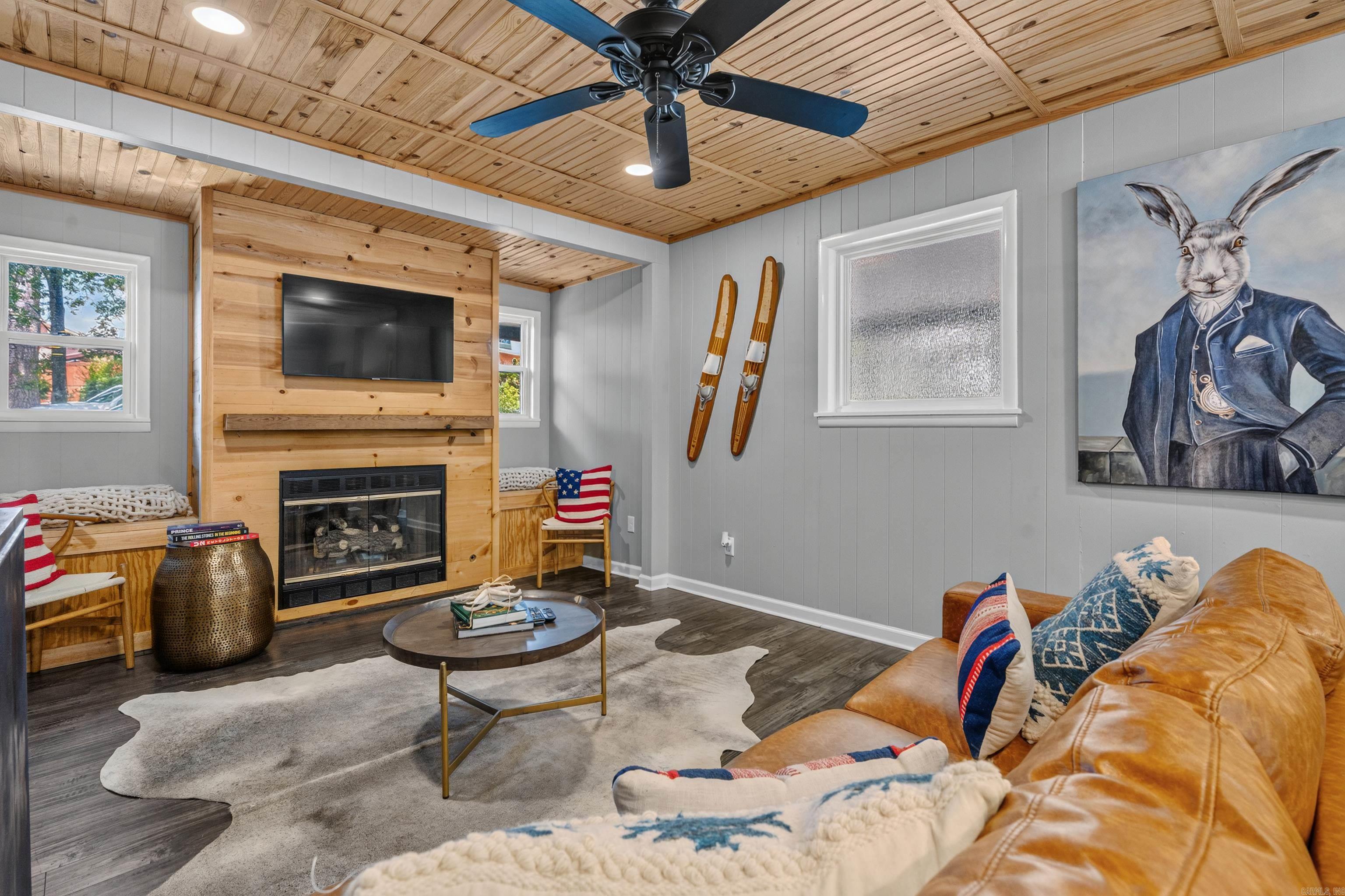 241 Bayou Point