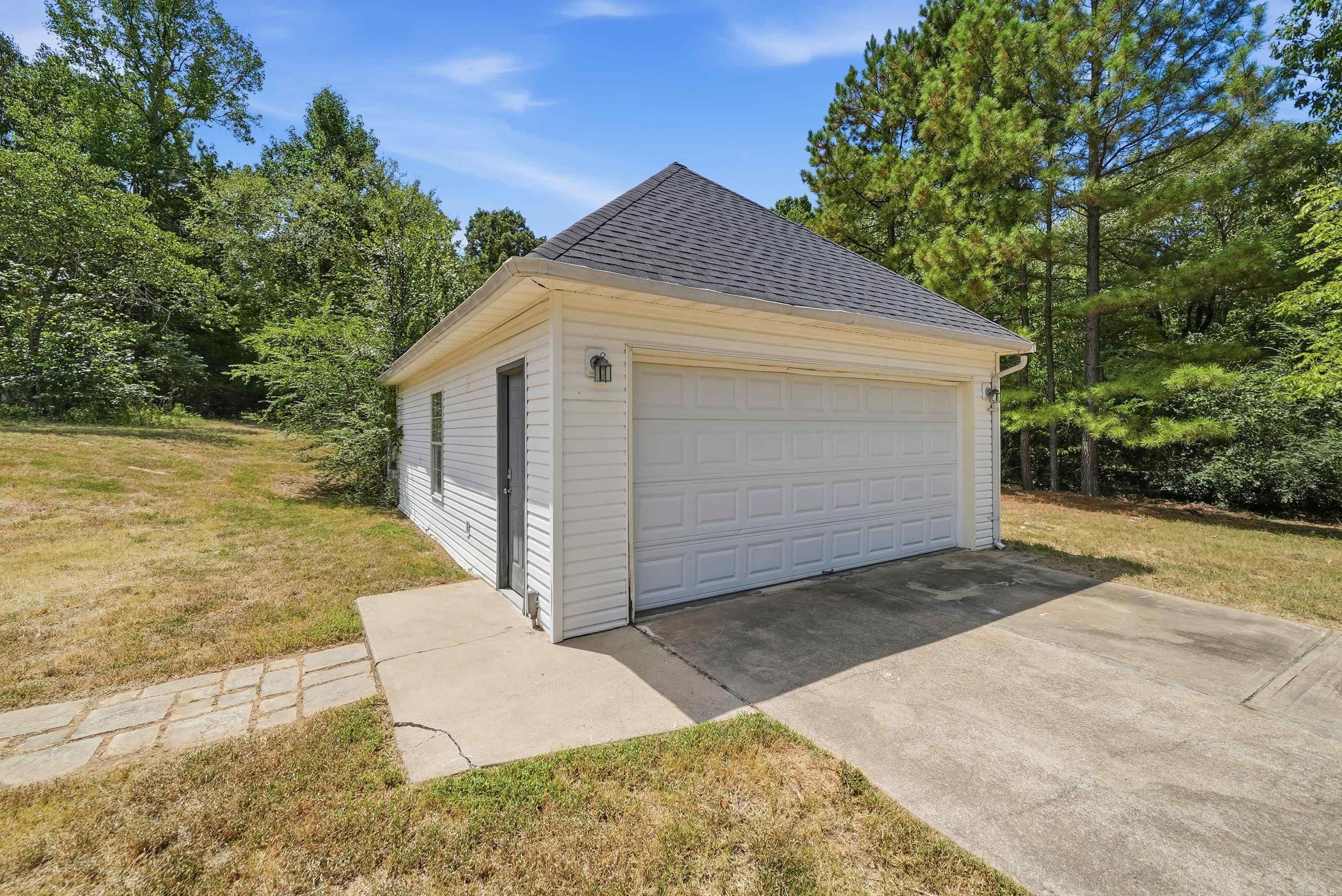 9 Summer Hill Drive