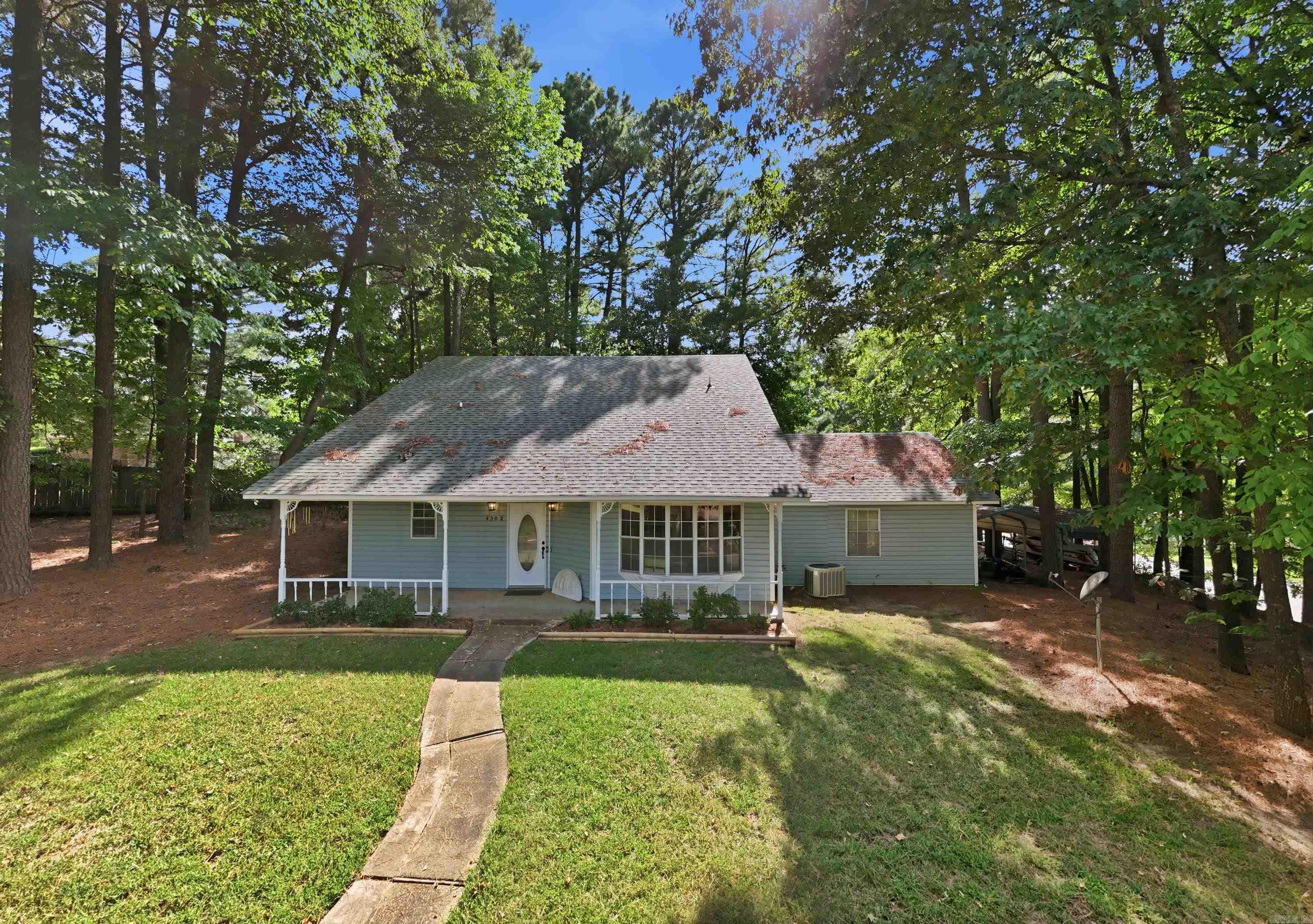 4302 Glenda Lane