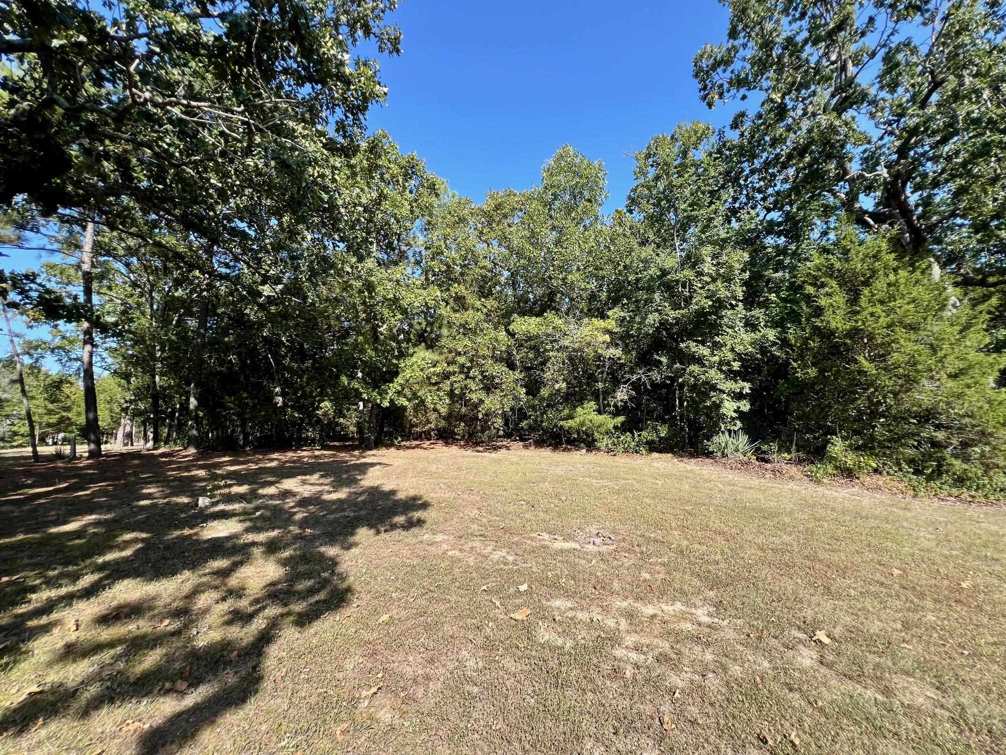 1609 Friendly Point