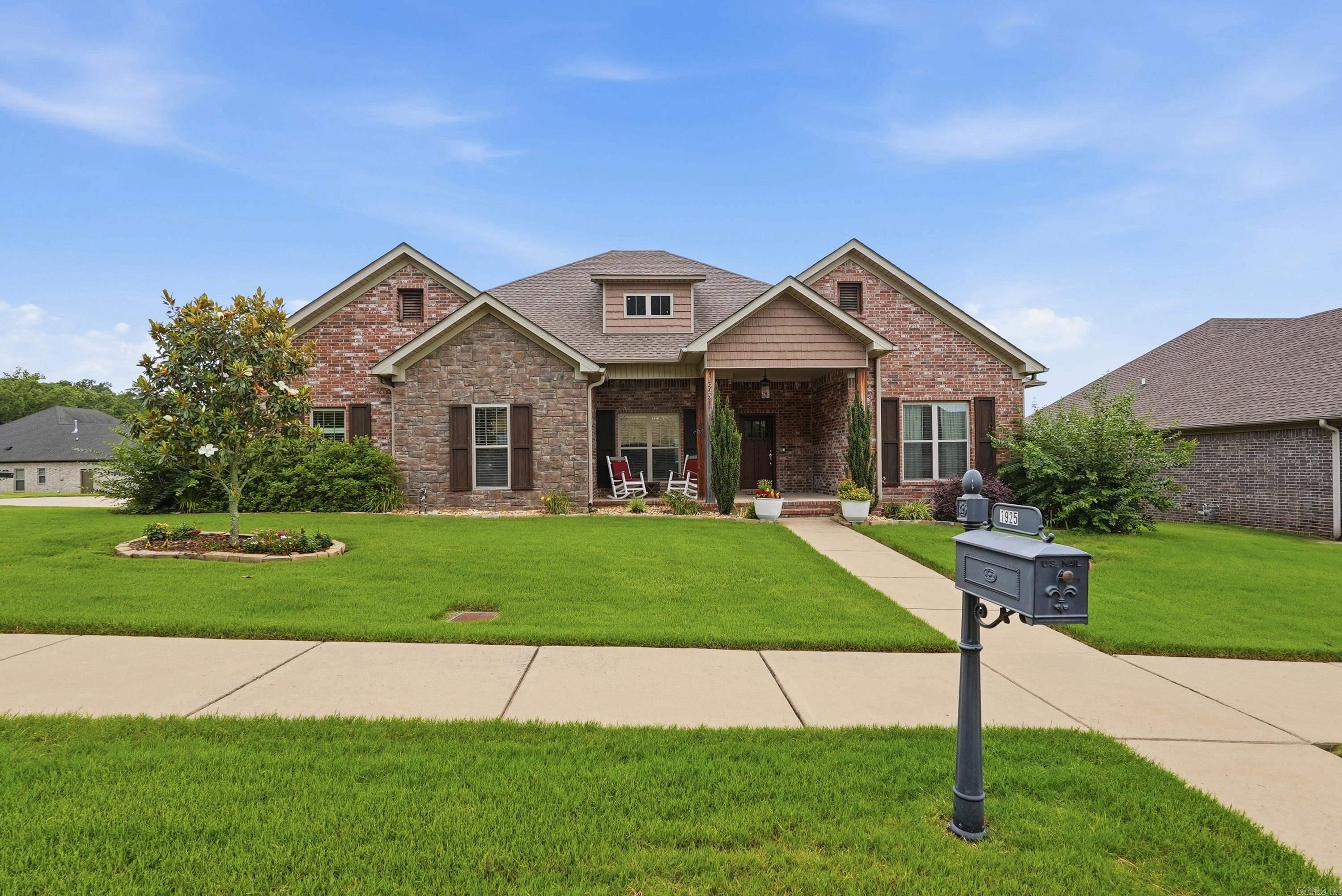 1925 Josh Drive