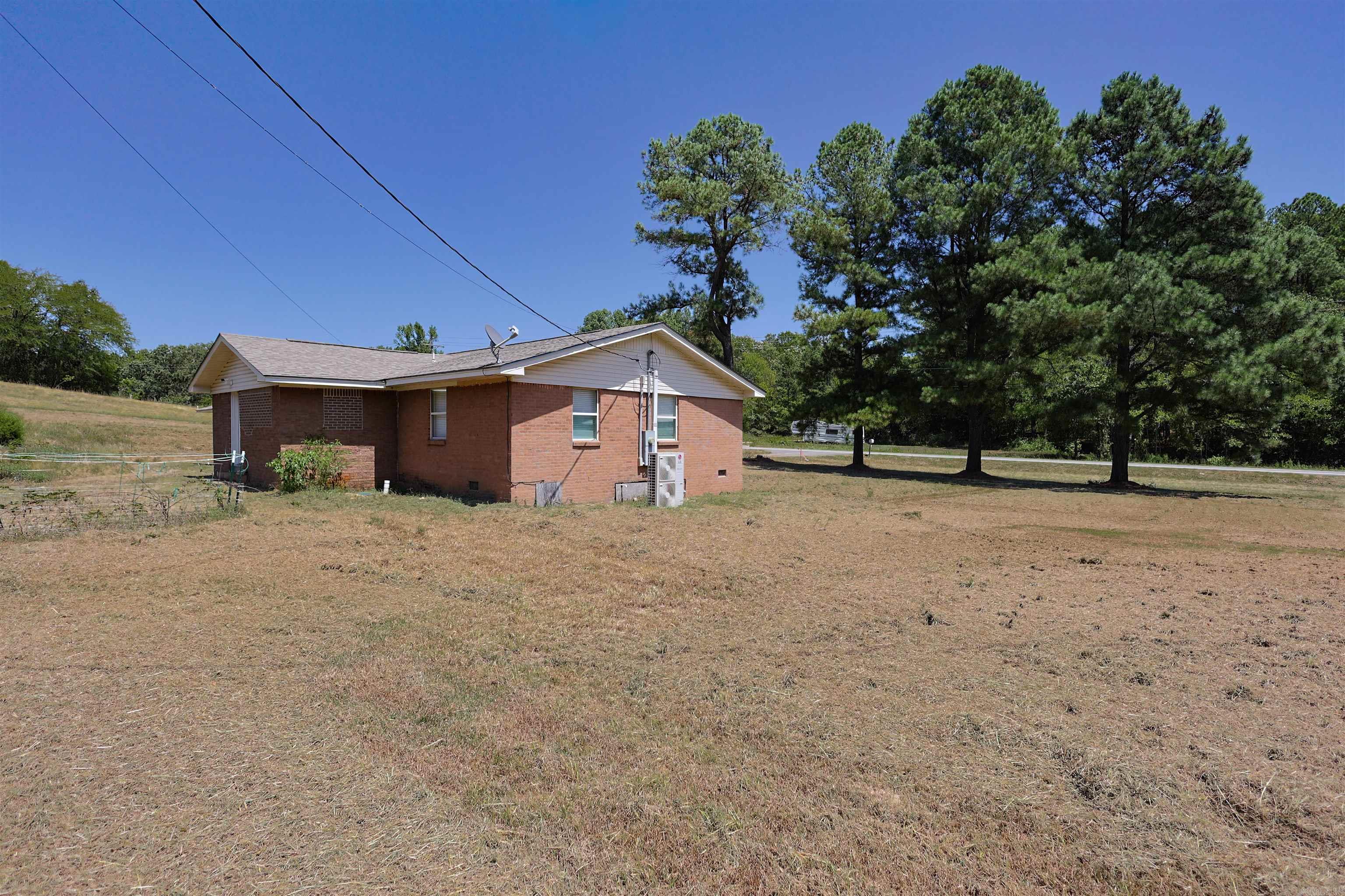 3173 S HWY 27
