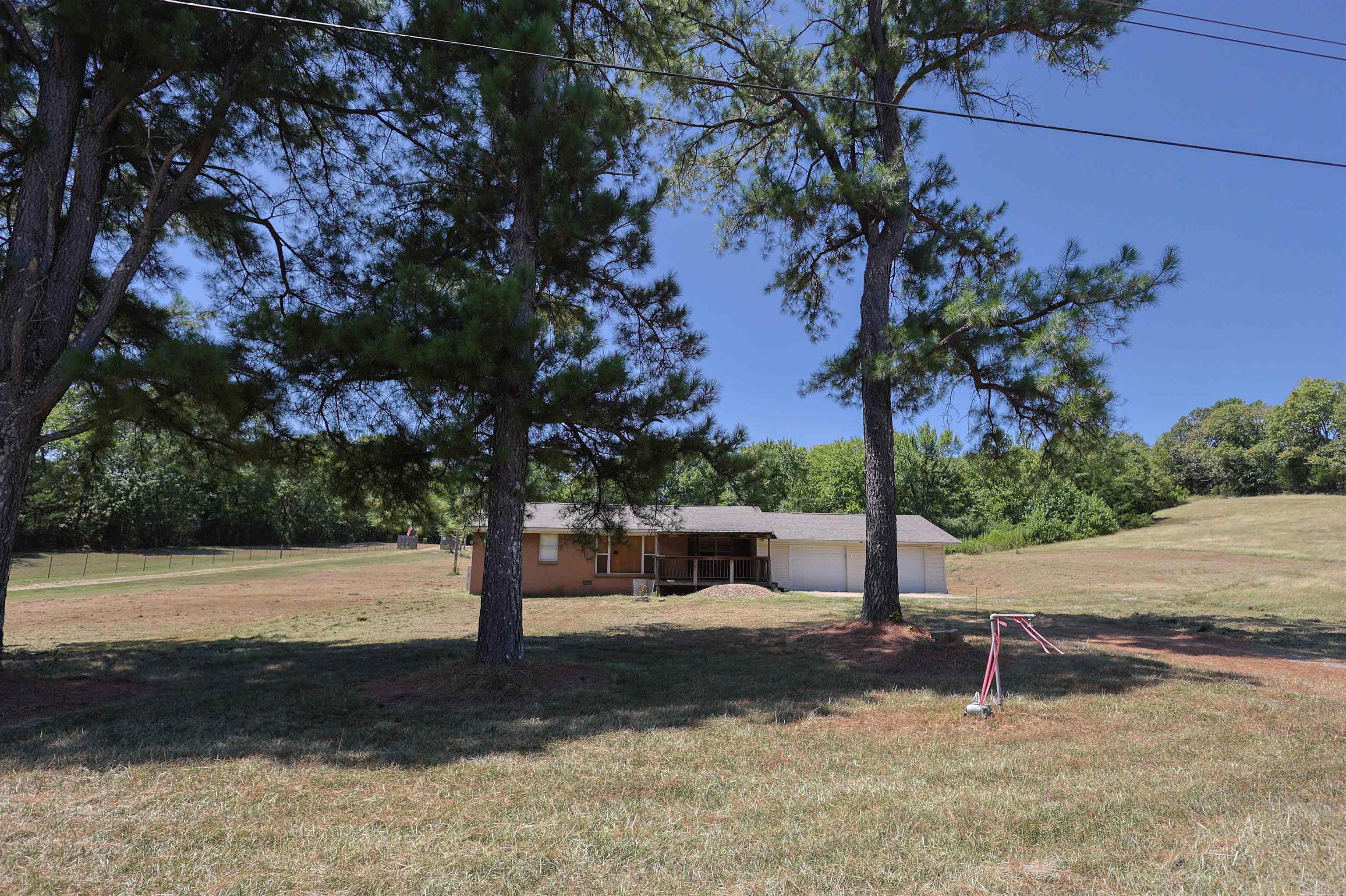 3173 S HWY 27