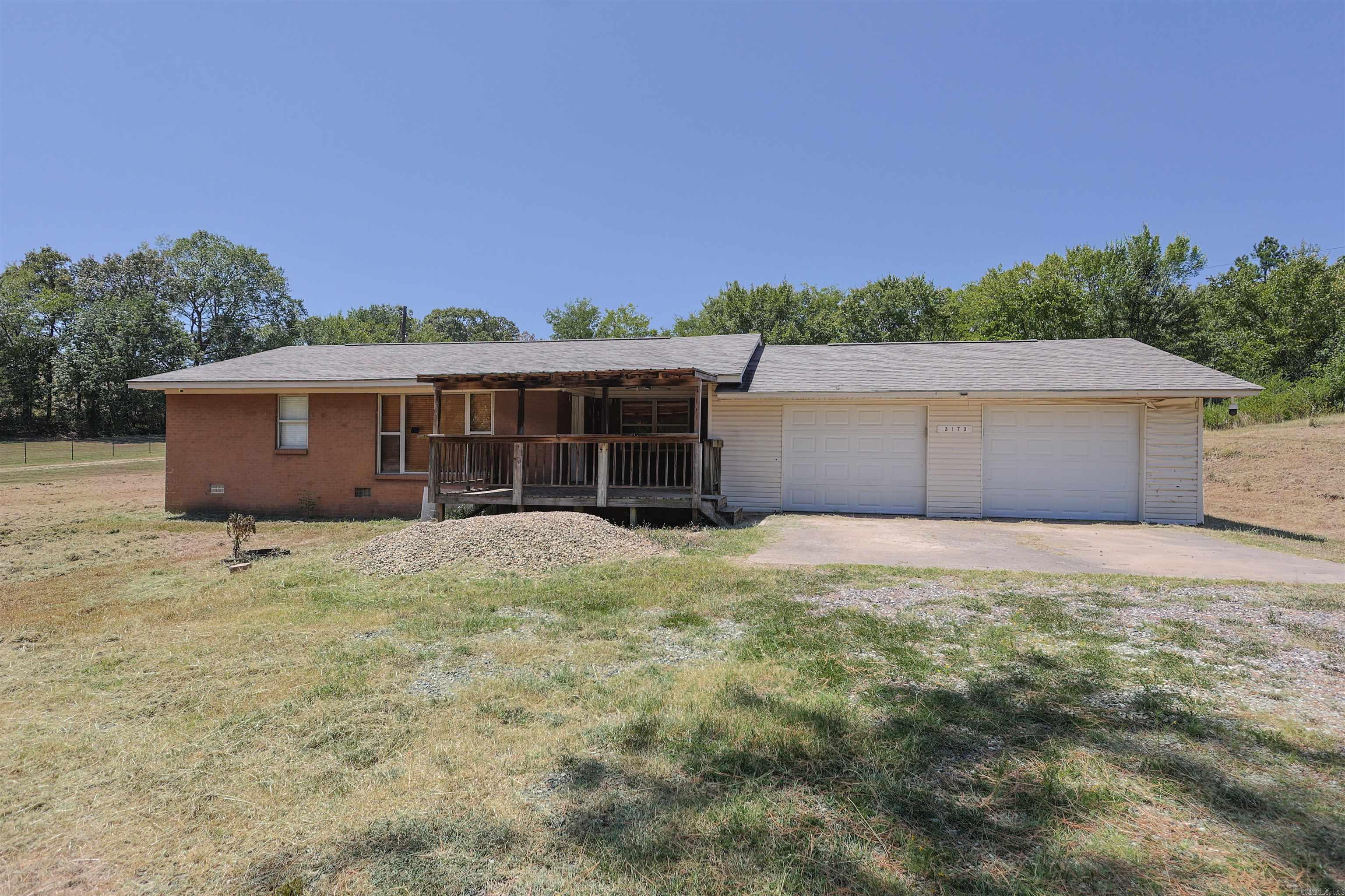 3173 S HWY 27