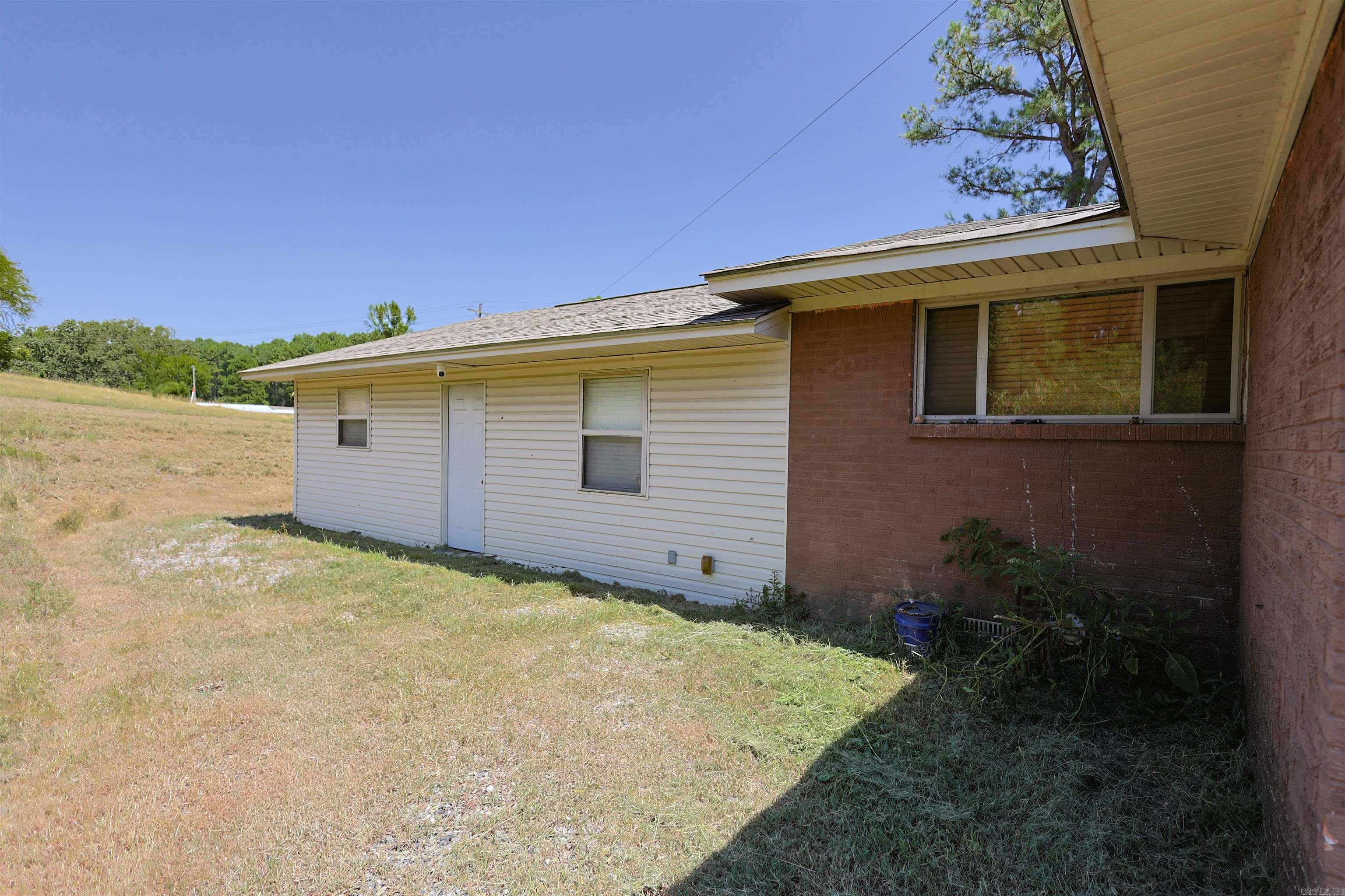 3173 S HWY 27
