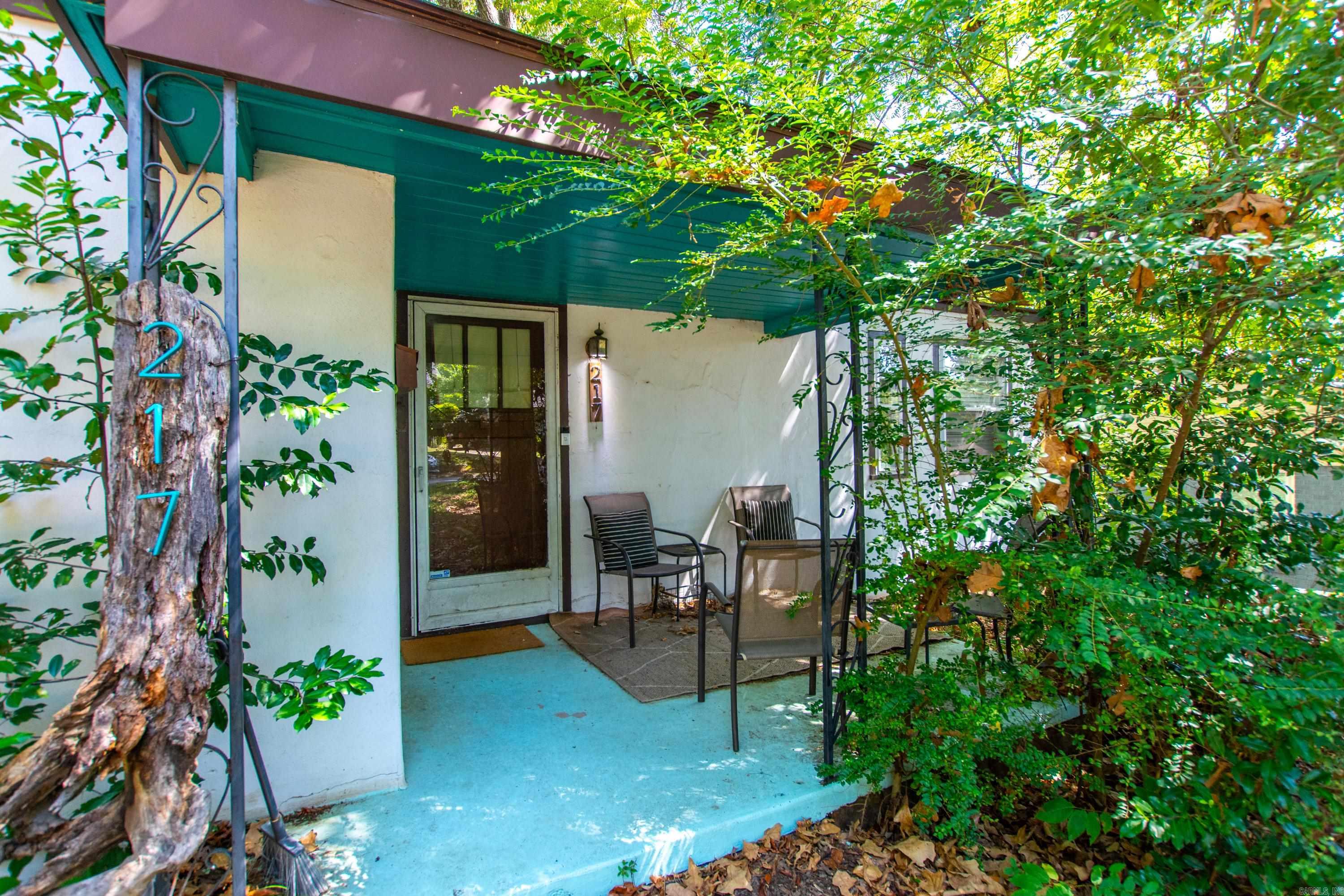 217 East E Ave