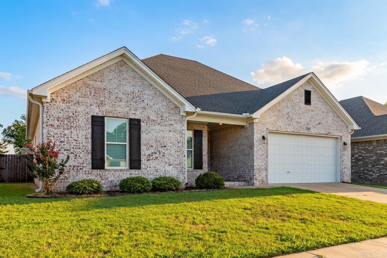 1525 Cherry Bark Drive
