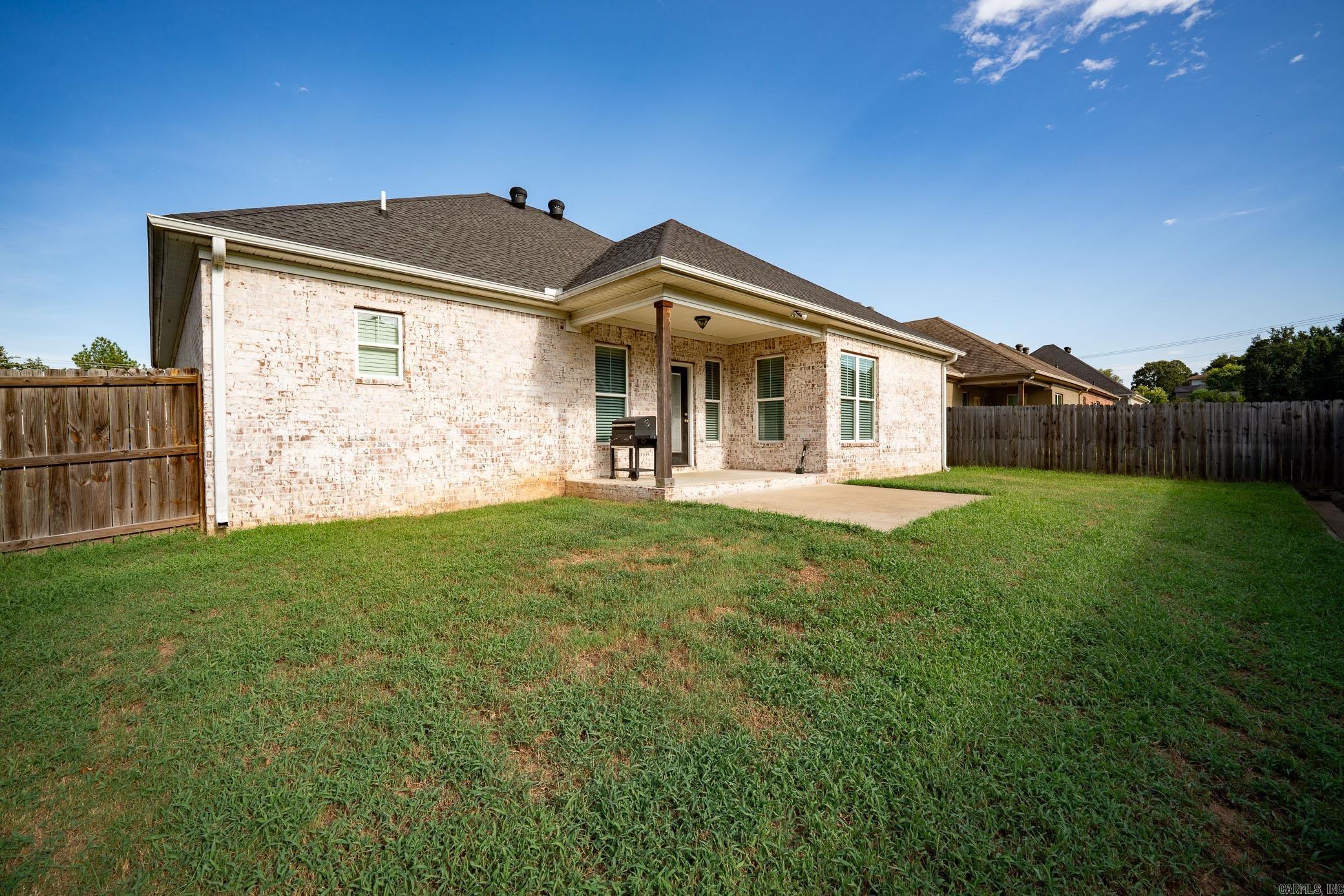 1525 Cherry Bark Drive