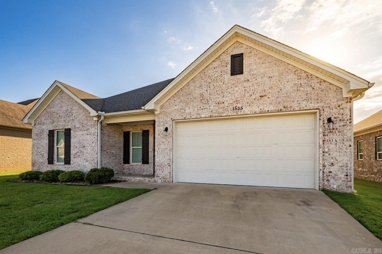 1525 Cherry Bark Drive