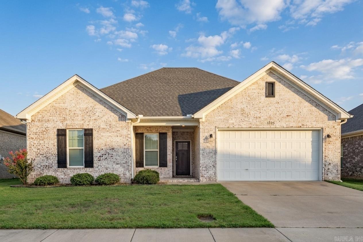 1525 Cherry Bark Drive