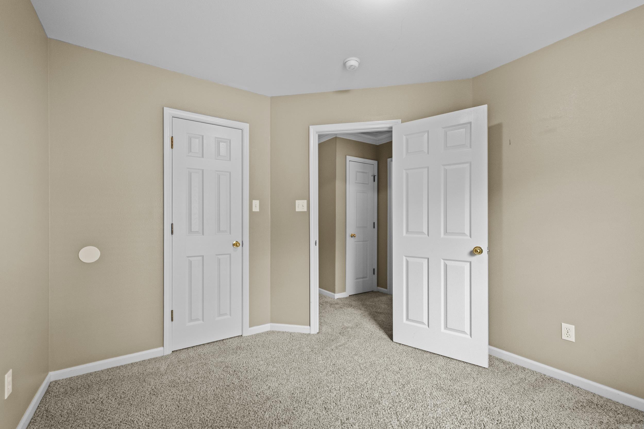 14130 Shady Ln