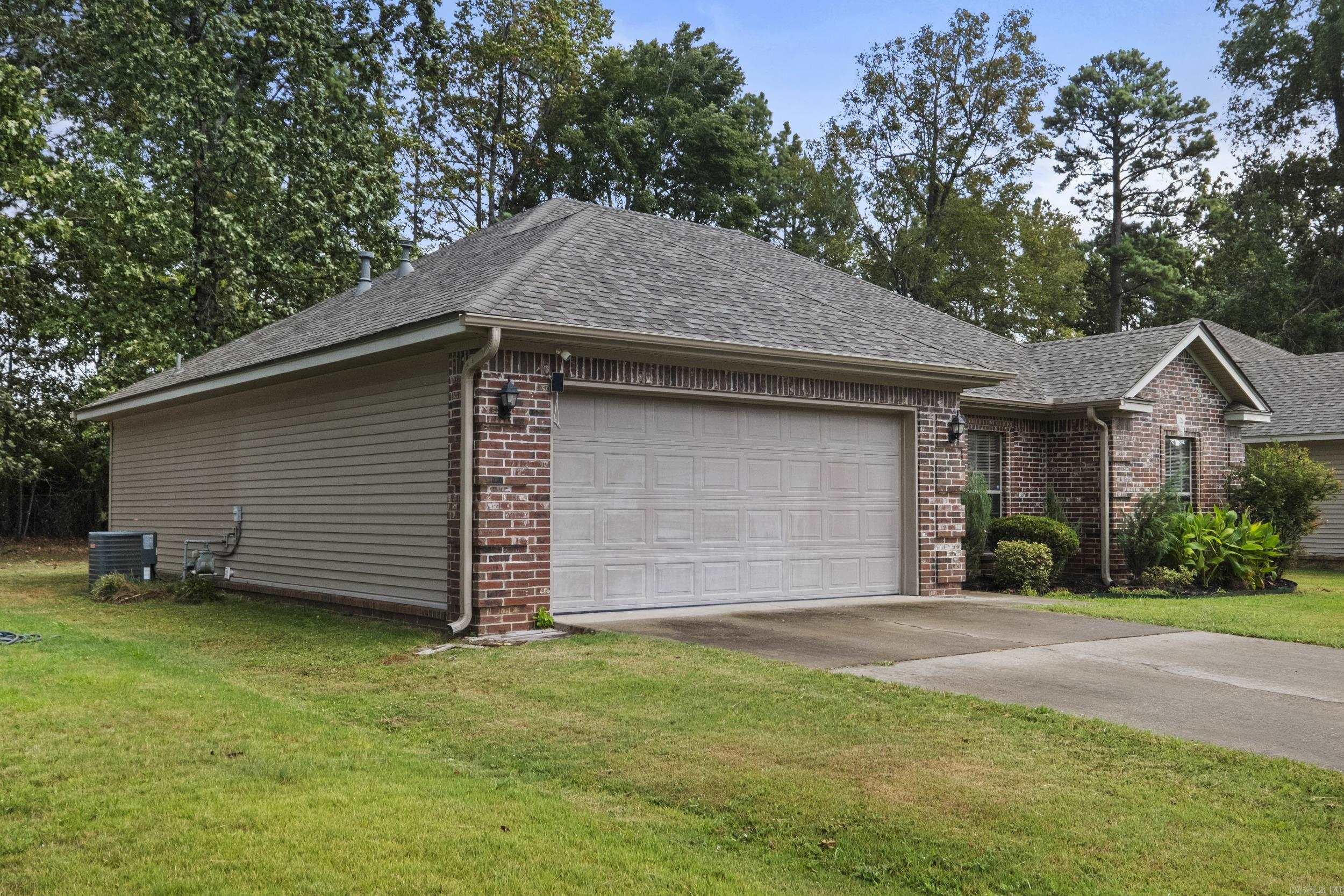 14130 Shady Ln