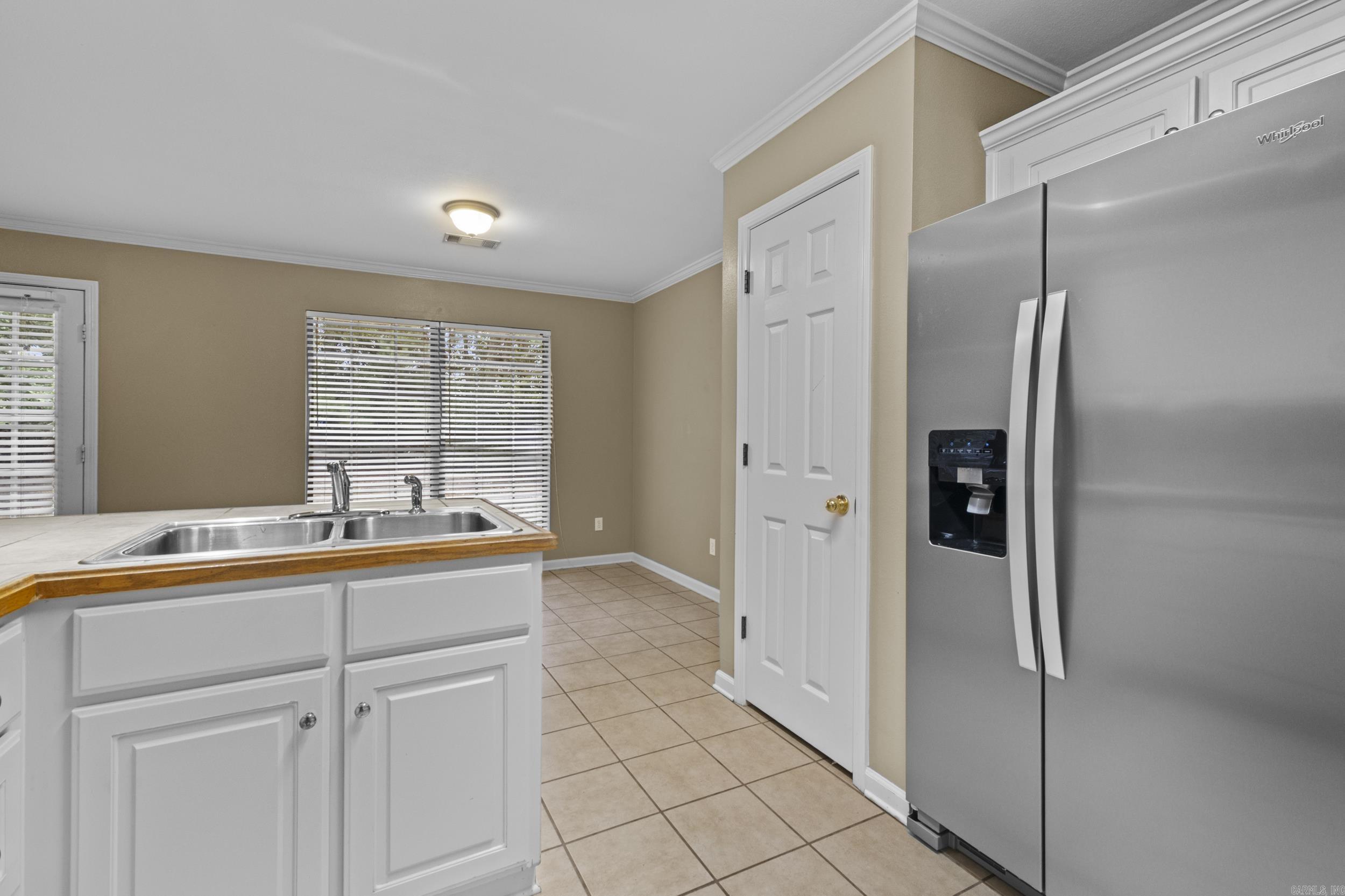 14130 Shady Ln