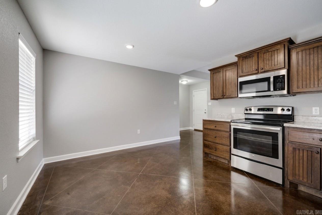 1325 Acuff Lane