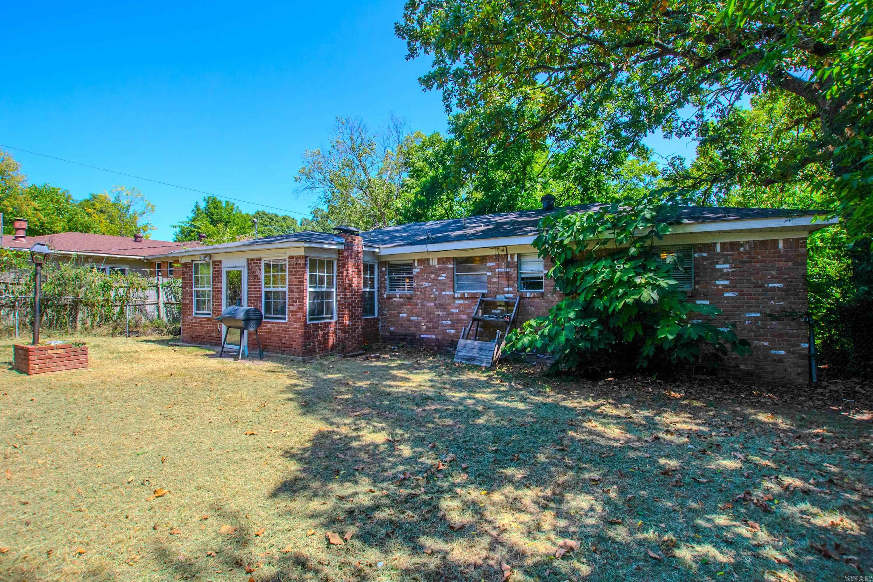 206 Steven Dr