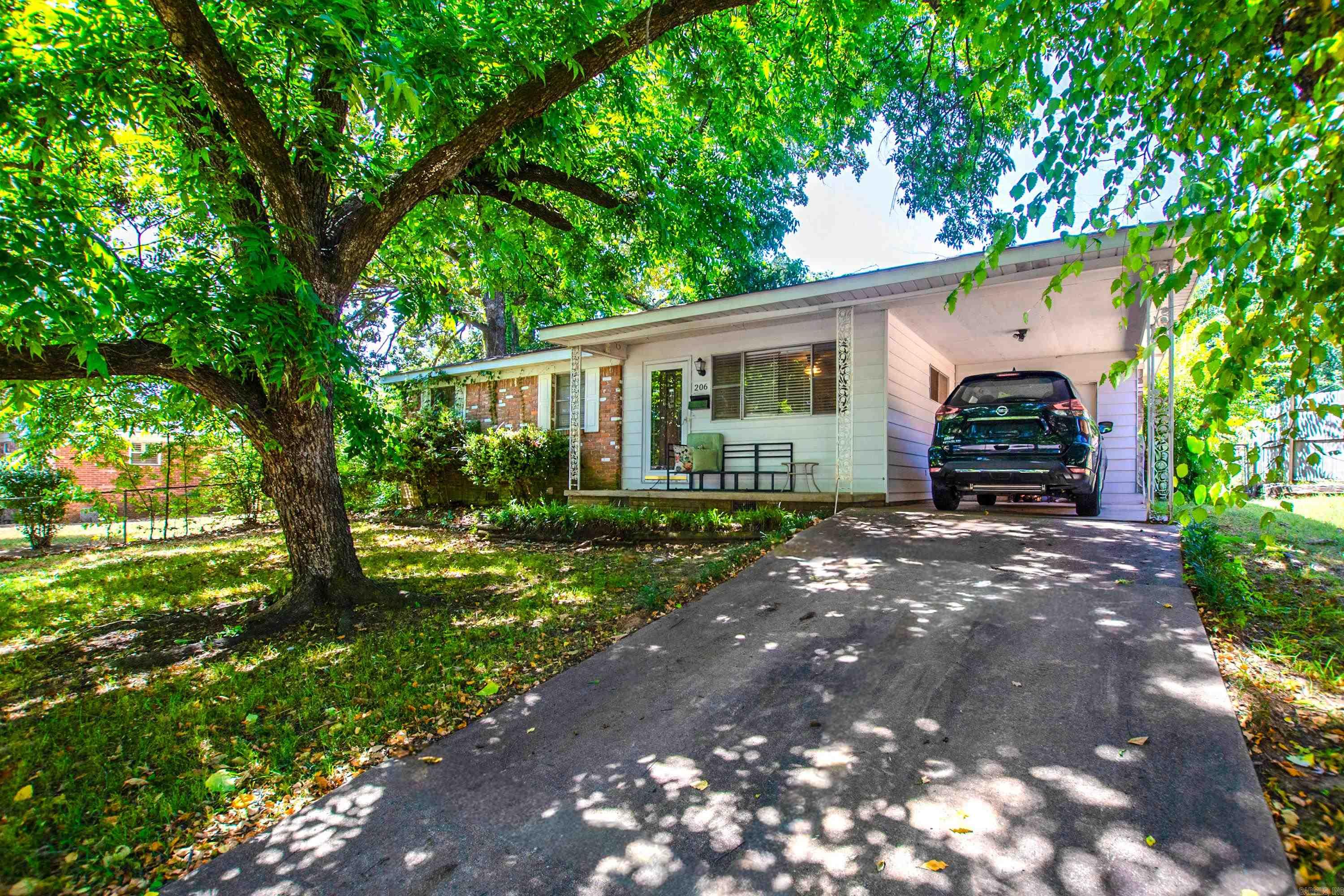 206 Steven Dr