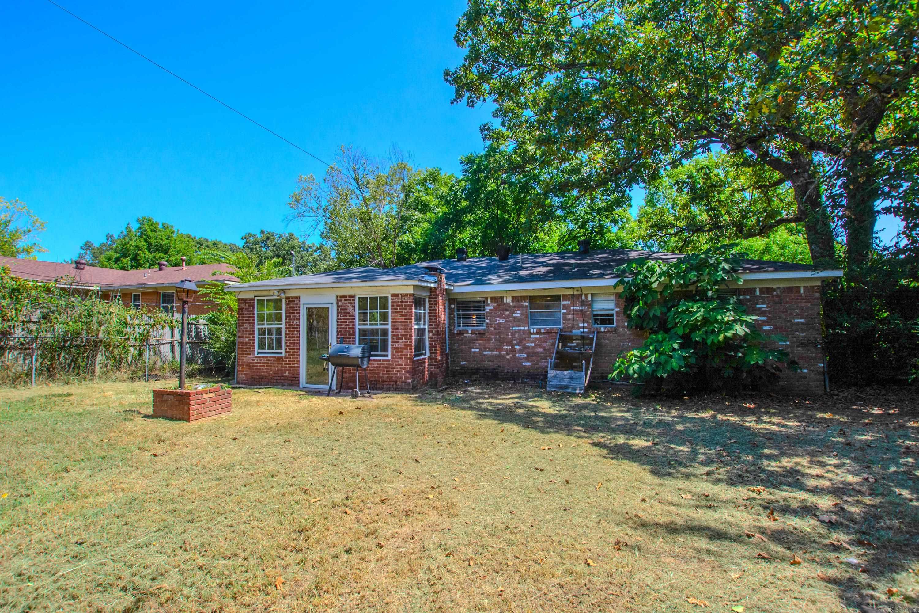 206 Steven Dr