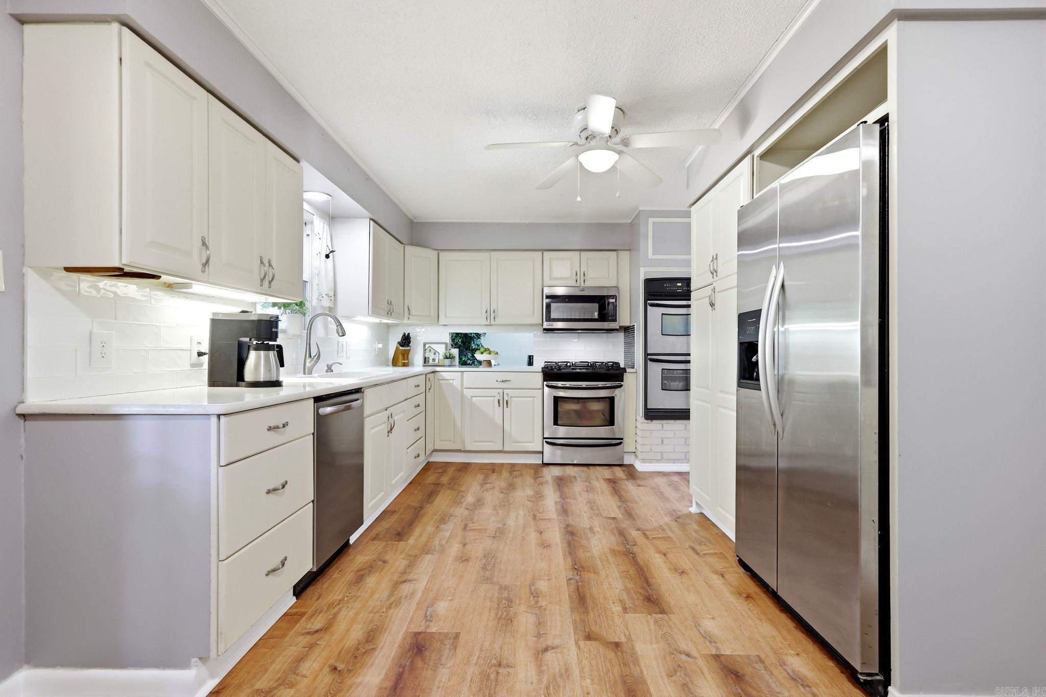 6 Lorna Drive