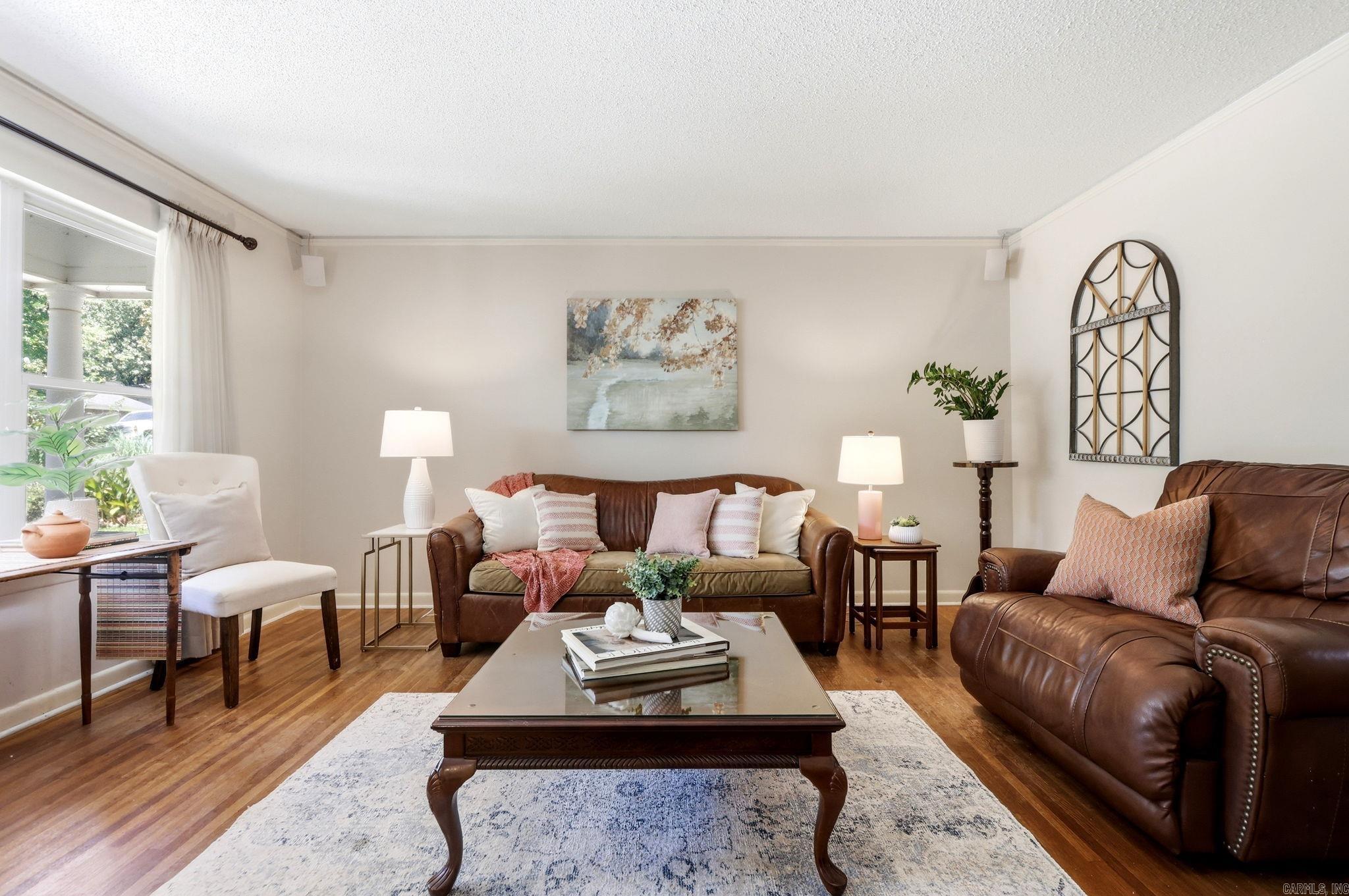 6 Lorna Drive