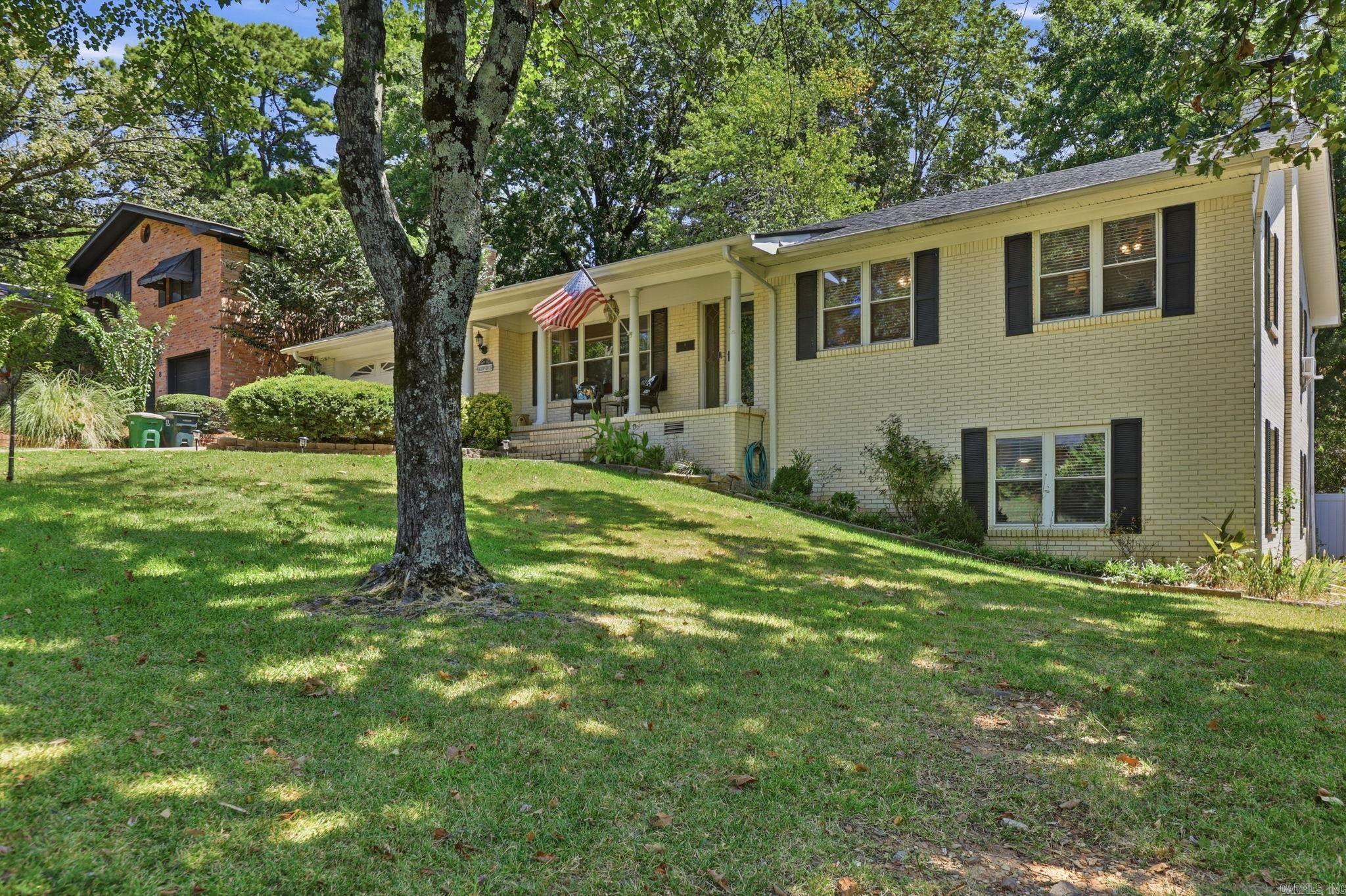 6 Lorna Drive