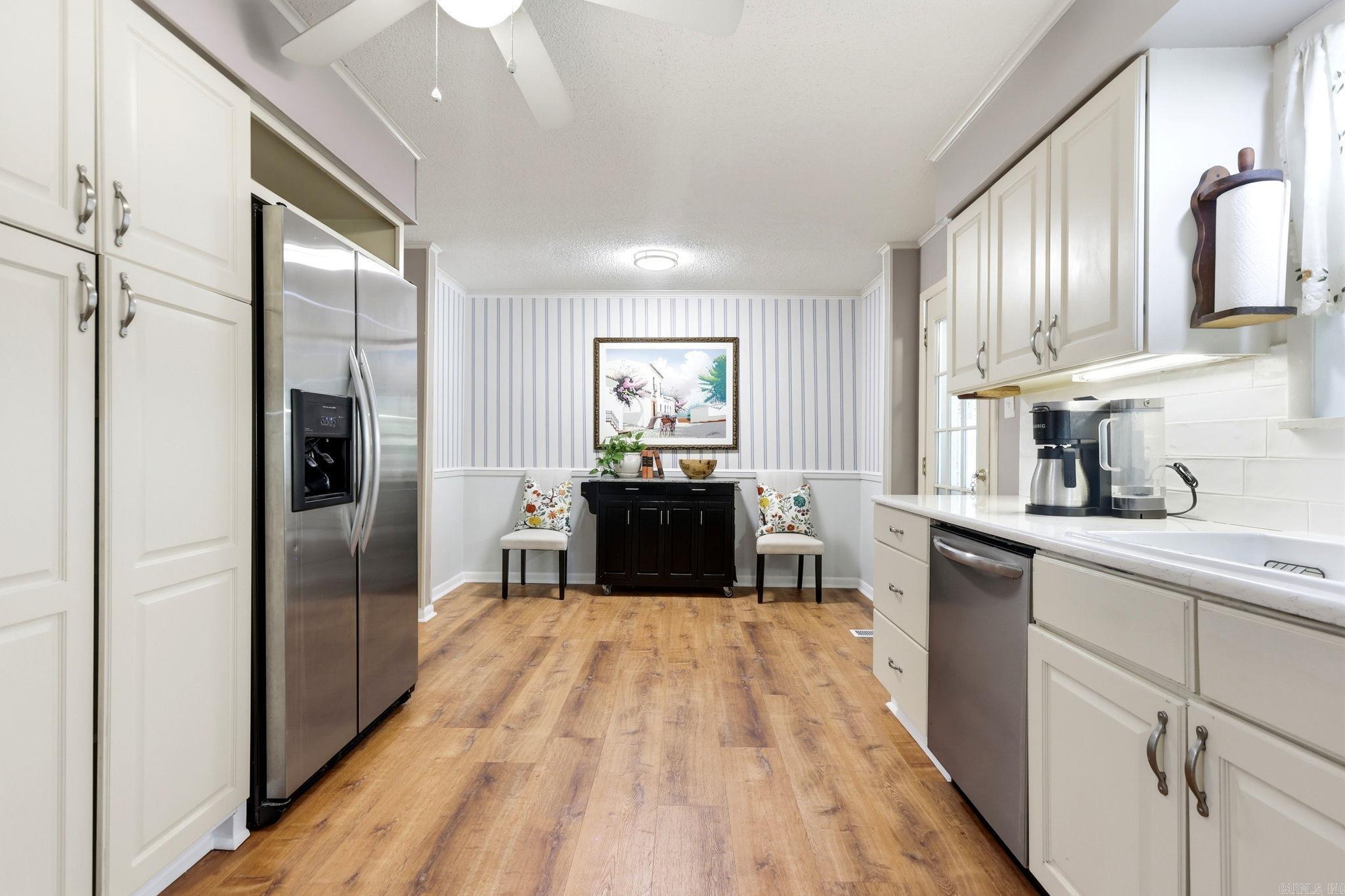 6 Lorna Drive