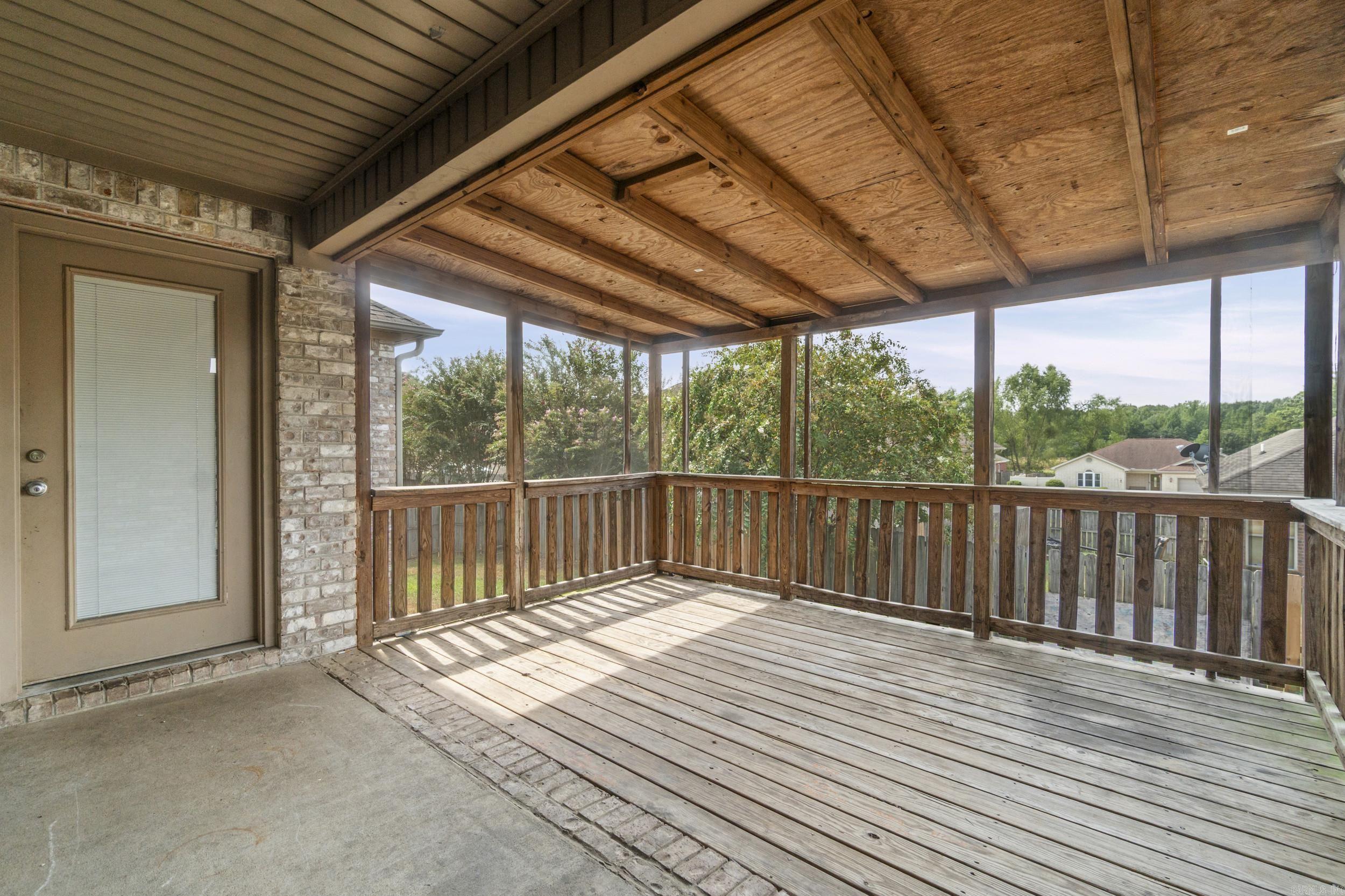 3401 N Ridge Drive