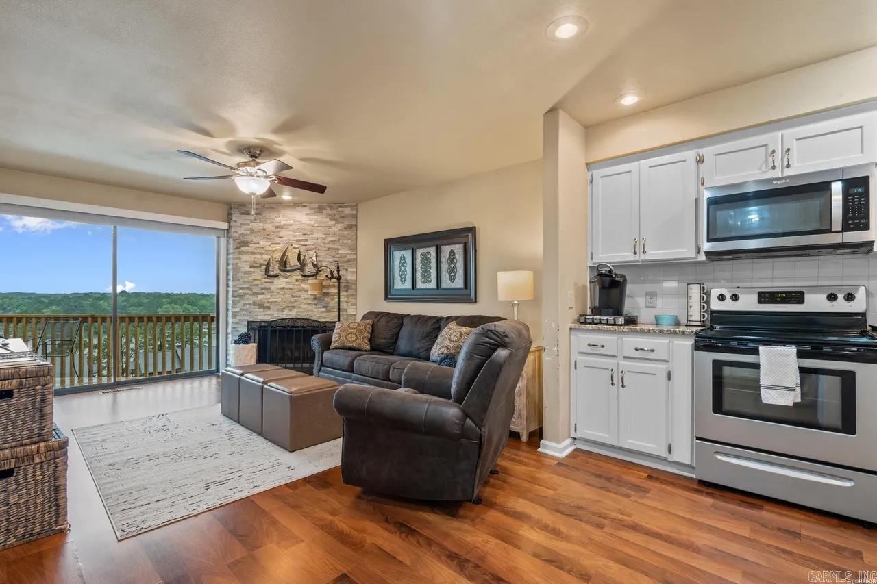 203 Stearns Point Unit: F-5