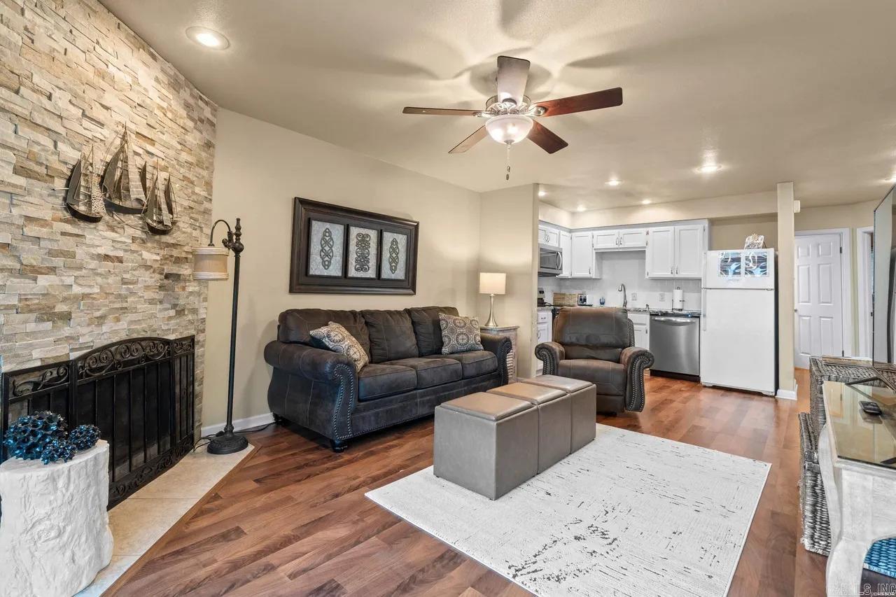 203 Stearns Point Unit: F-5