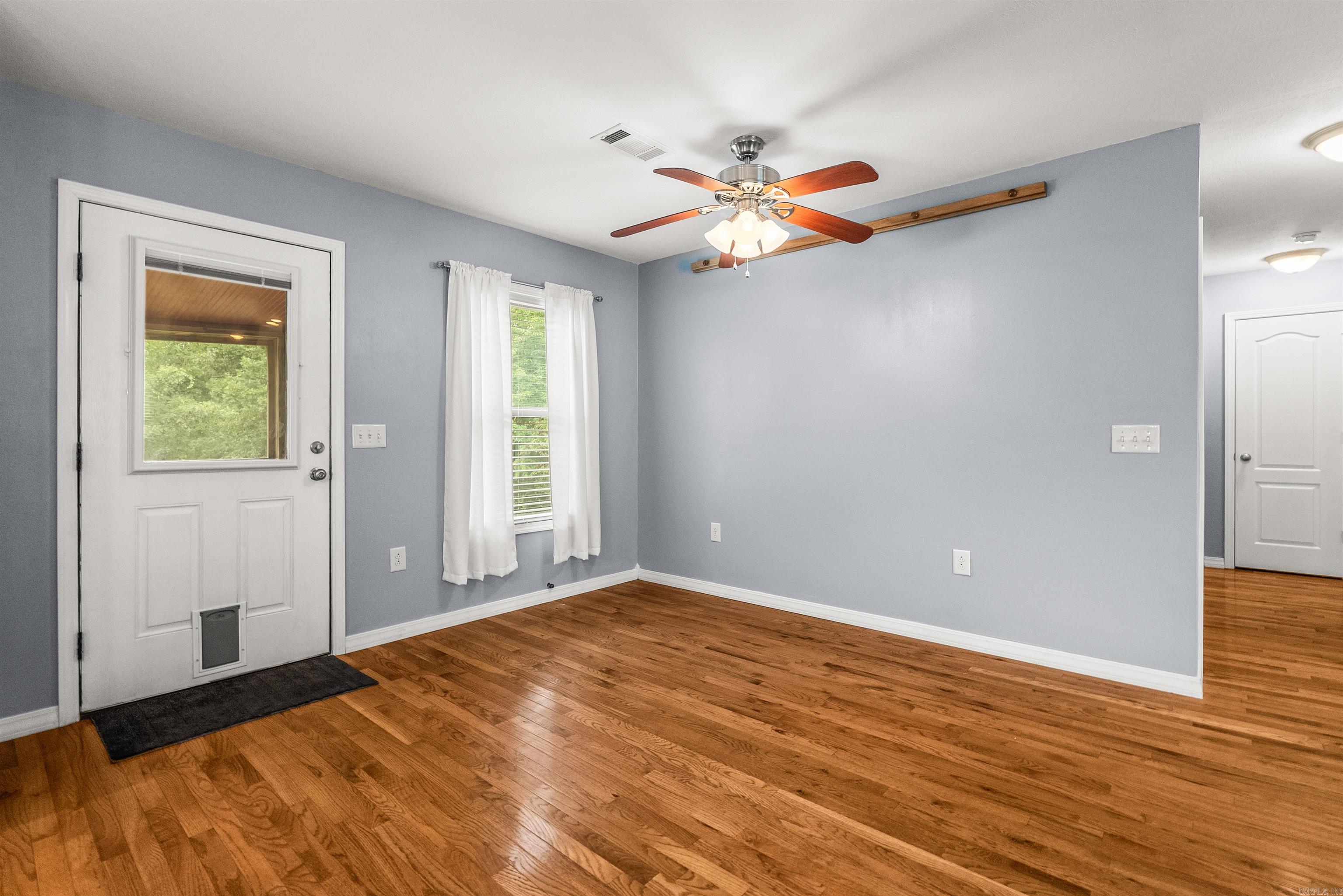 128 Union Road