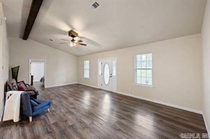 241 Lakewood Dr
