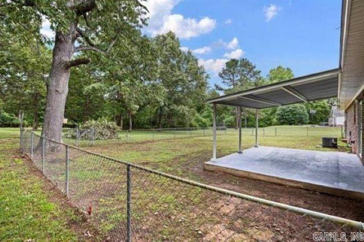 241 Lakewood Dr