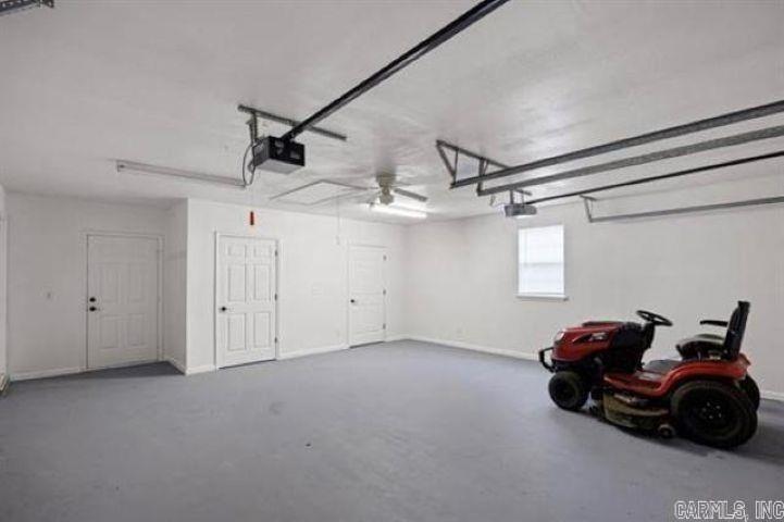 241 Lakewood Dr