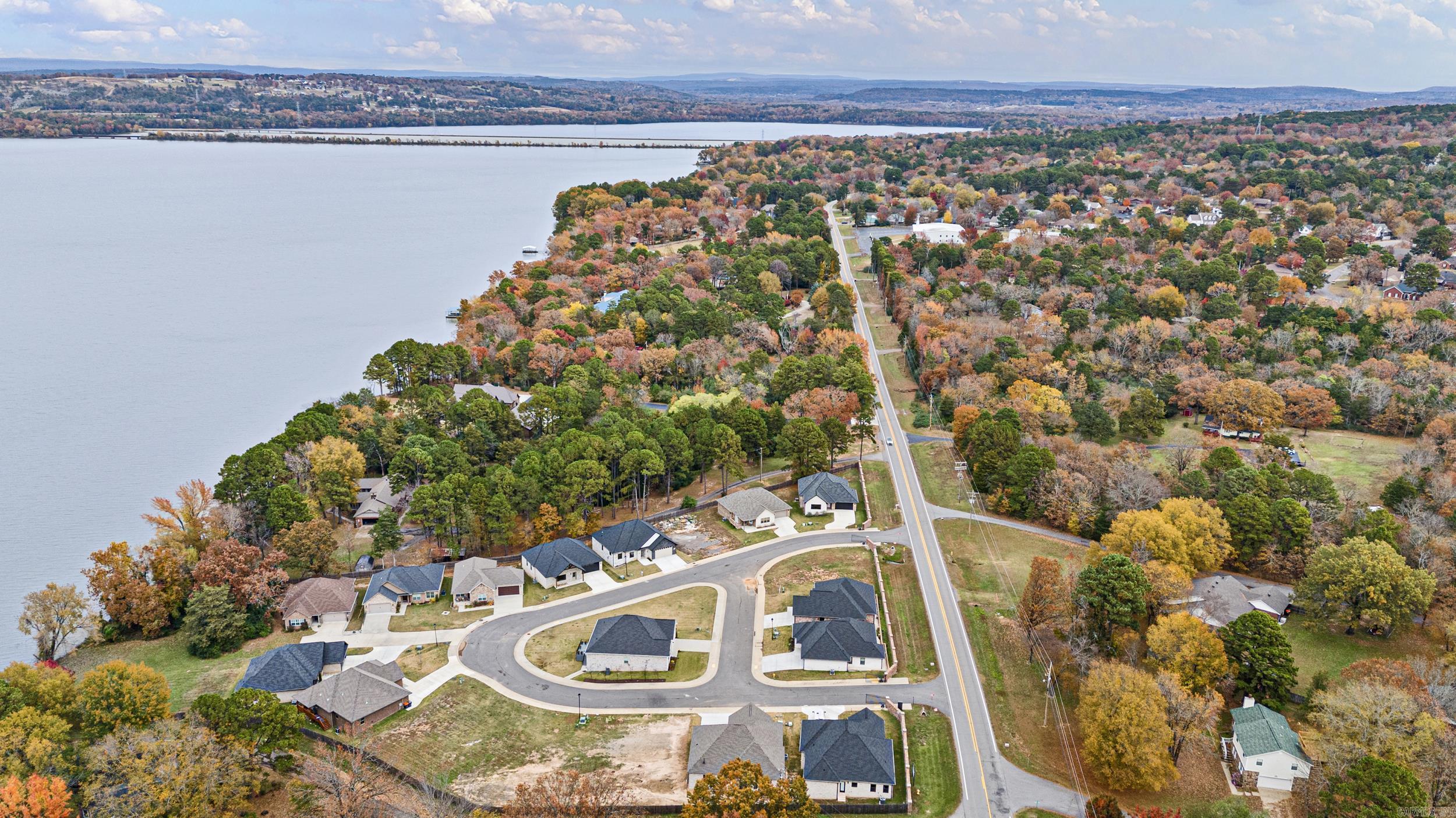 107 Harbor Cir