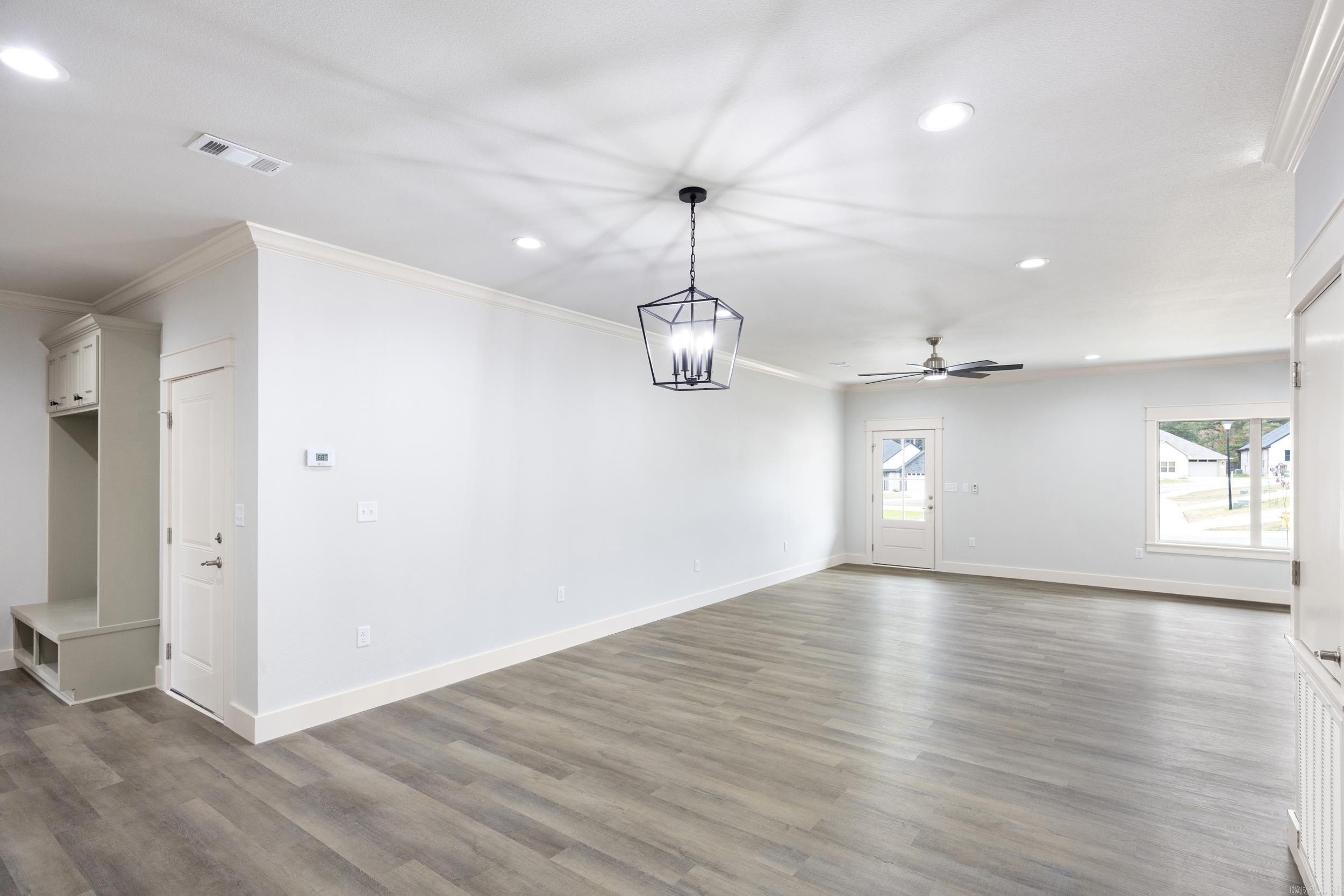 107 Harbor Cir