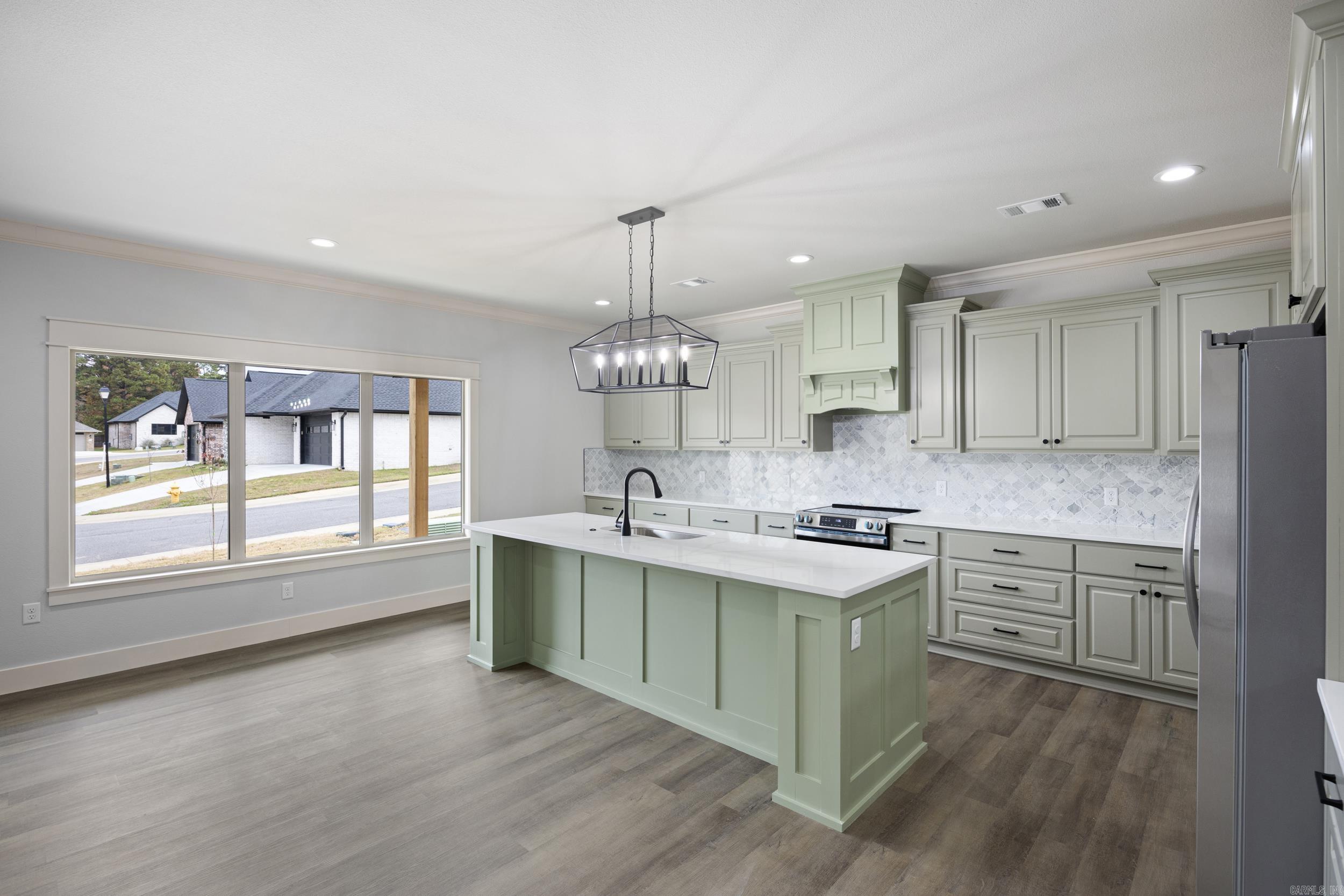 107 Harbor Cir