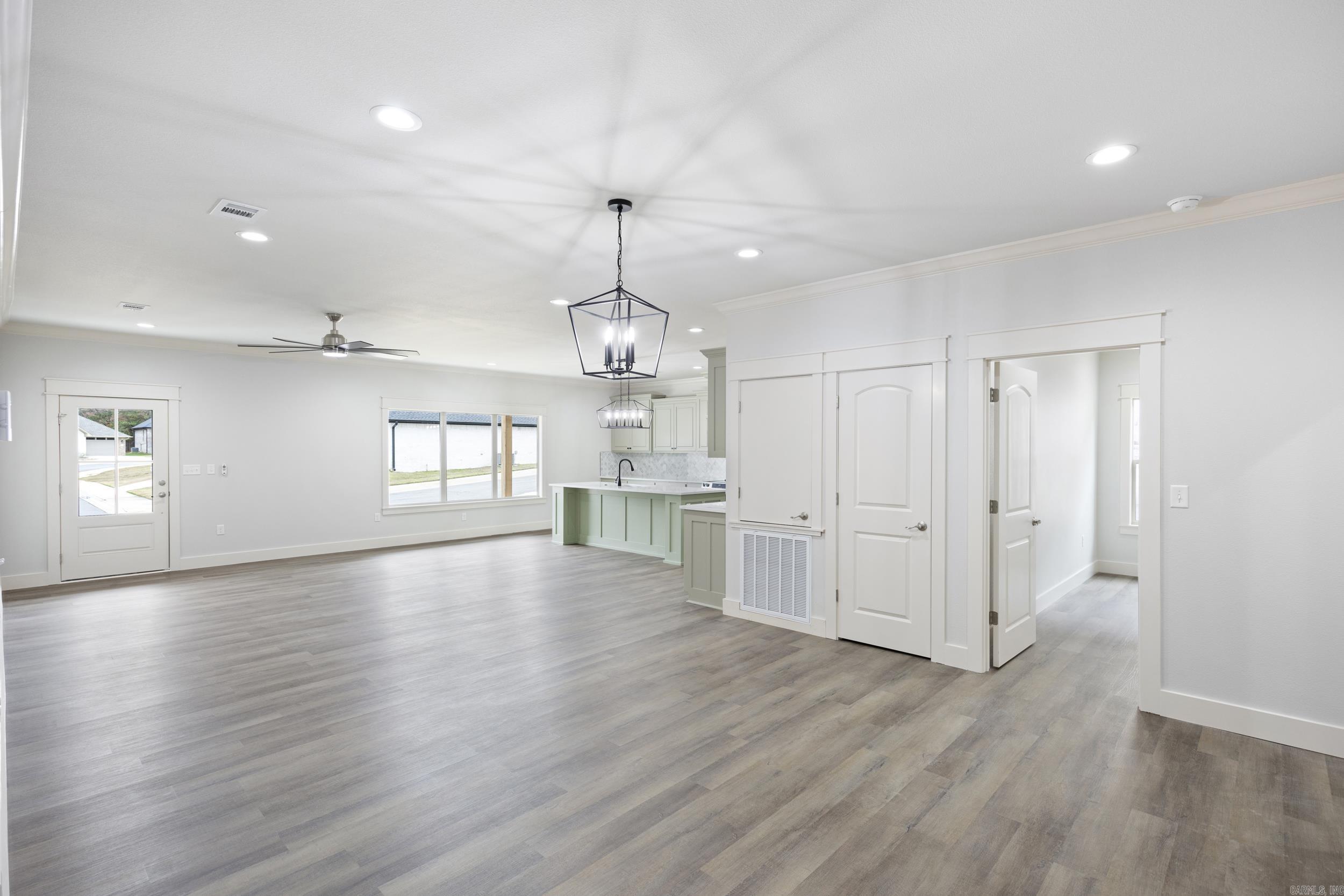 107 Harbor Cir