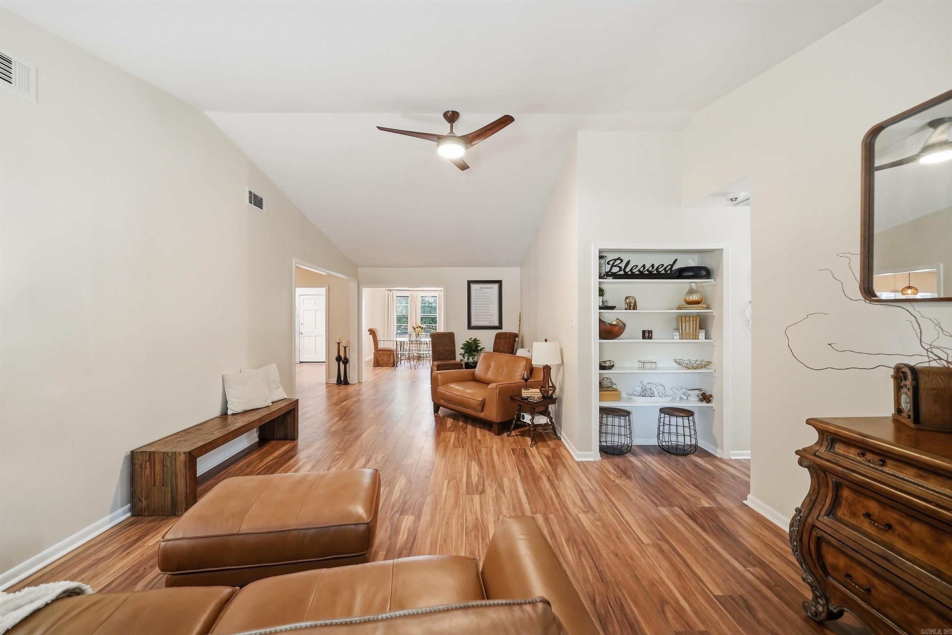 4 Sallisaw Circle