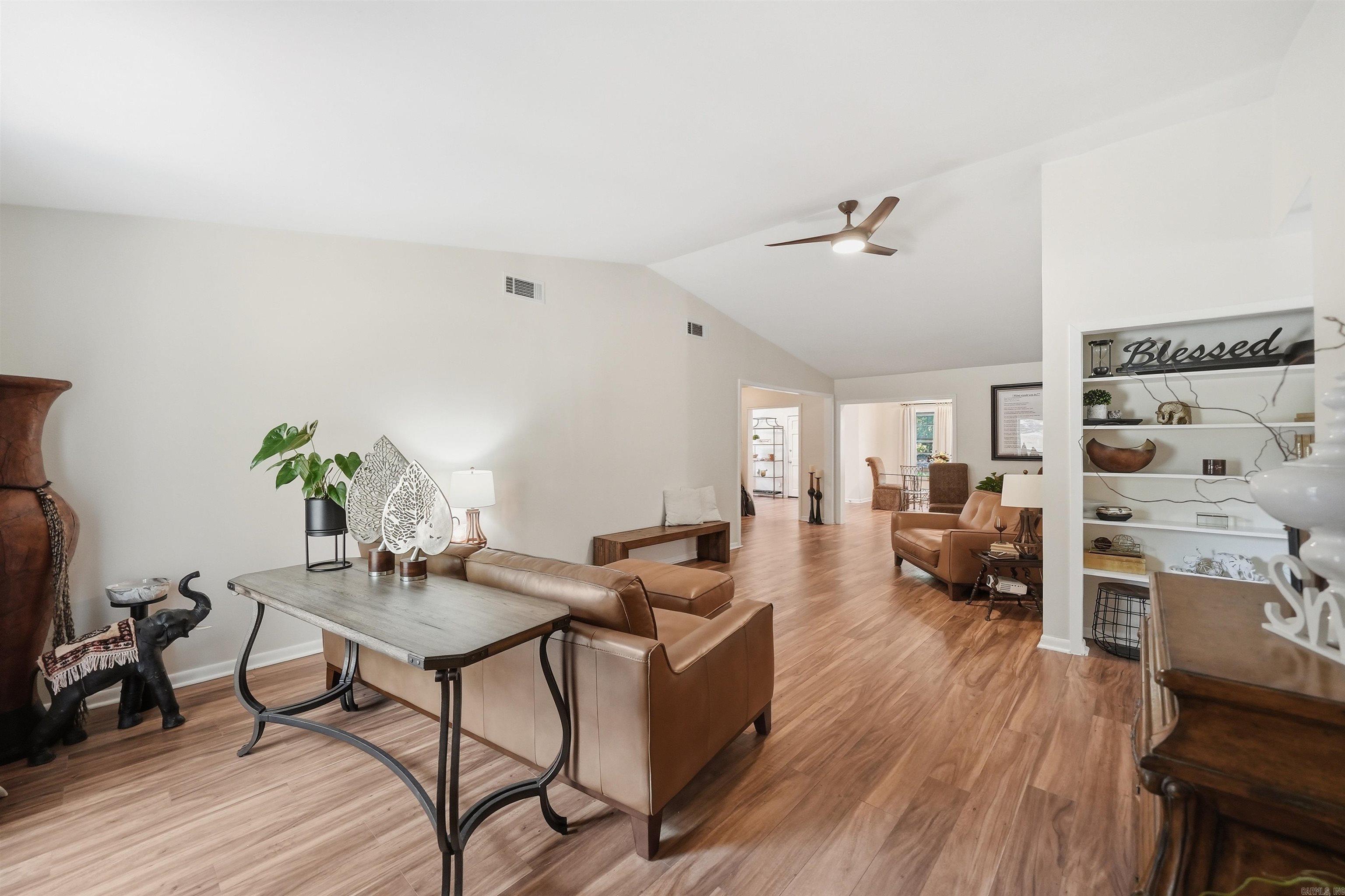 4 Sallisaw Circle