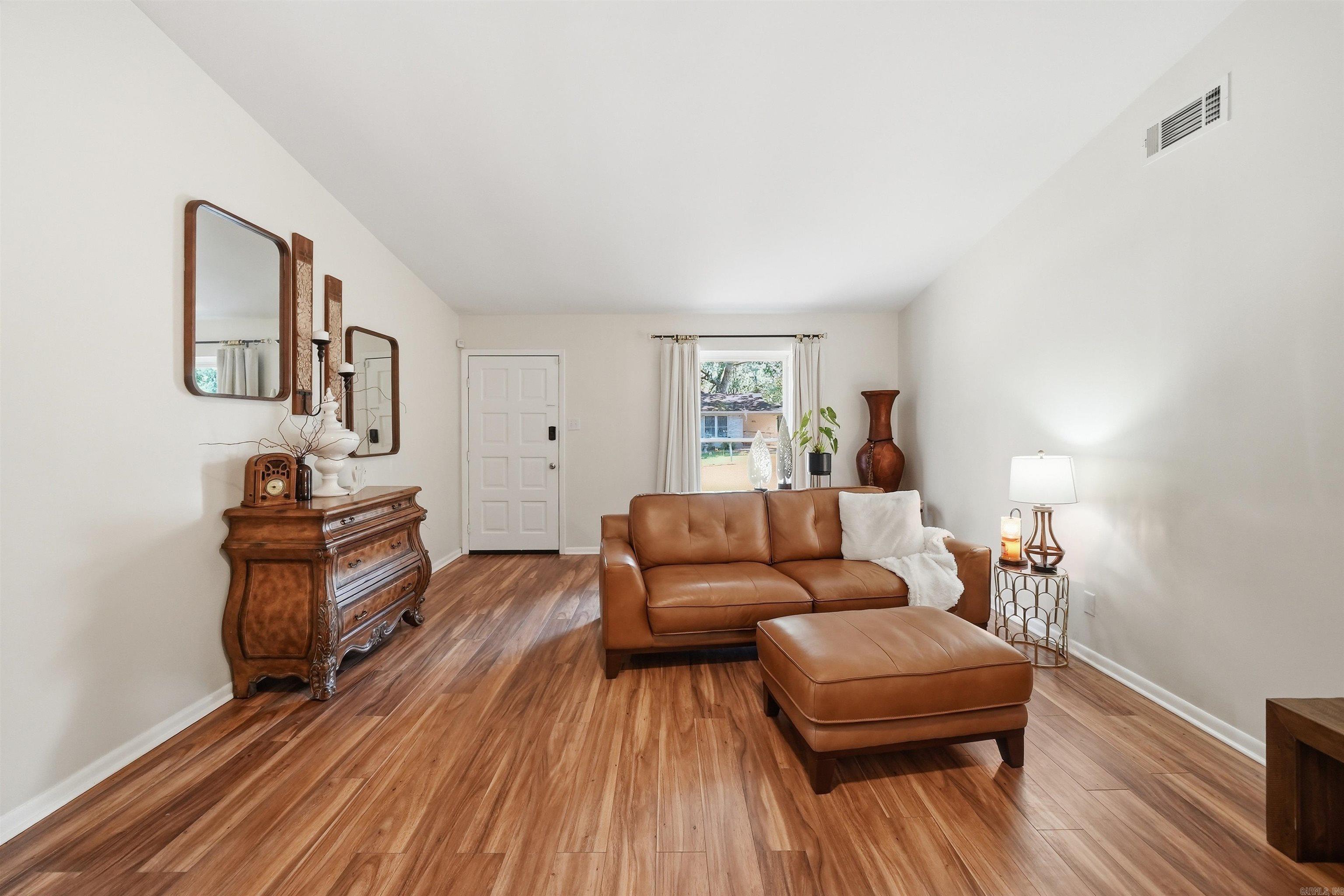 4 Sallisaw Circle