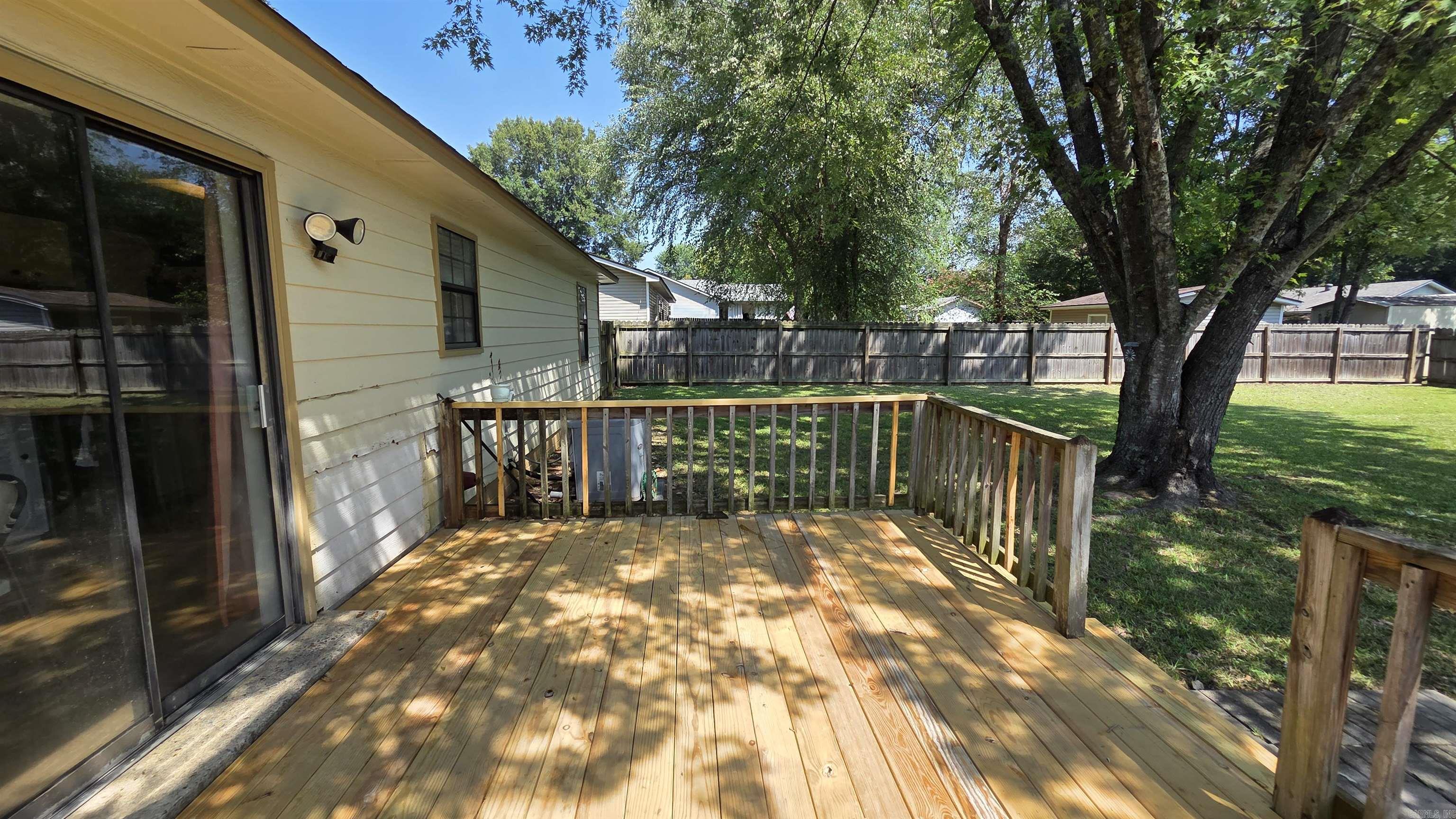 32 Mcarthur Dr