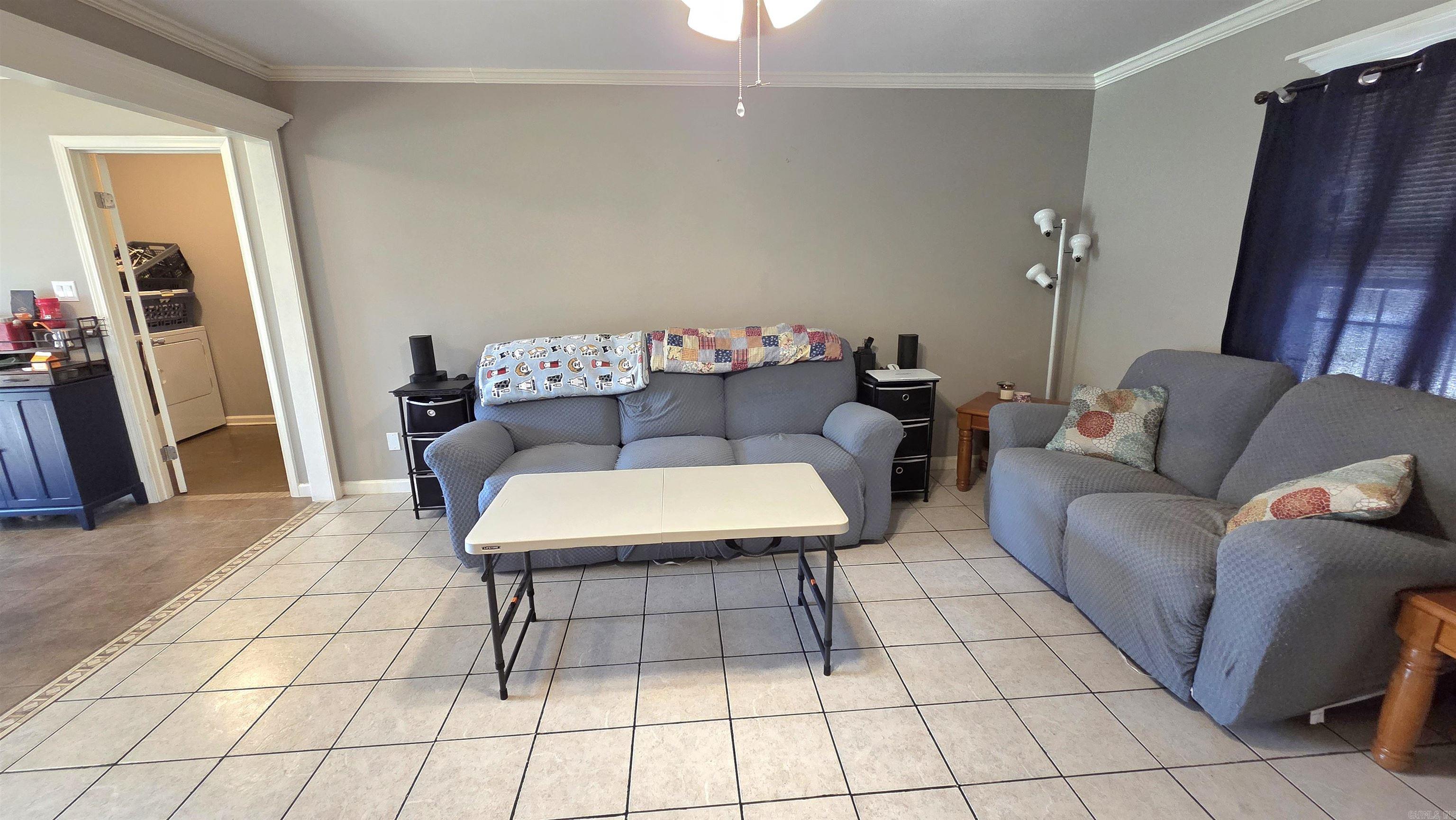 32 Mcarthur Dr