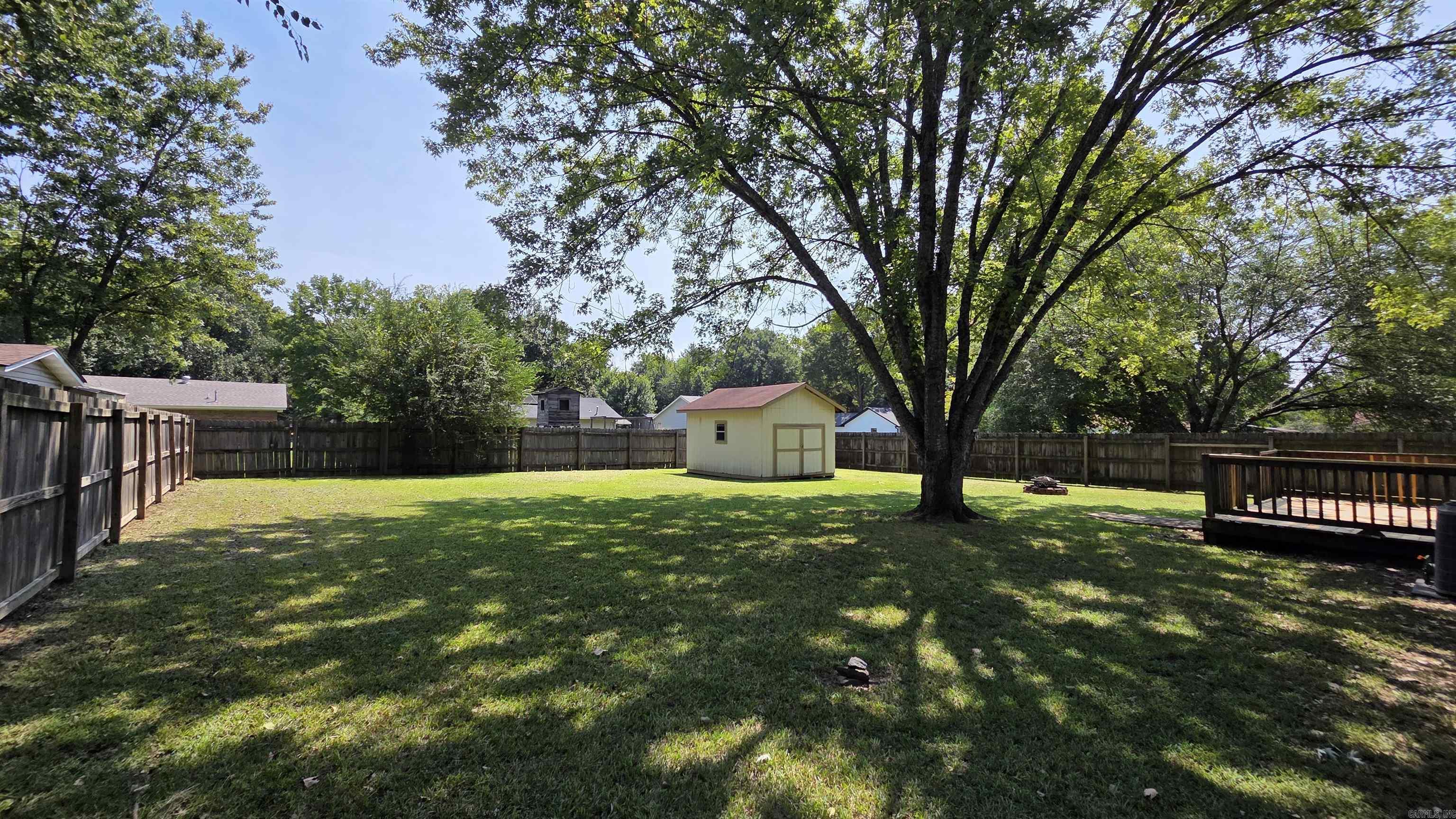 32 Mcarthur Dr