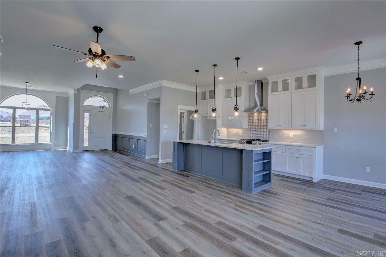 119 Corniche Ln