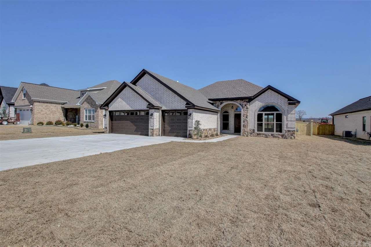 119 Corniche Ln