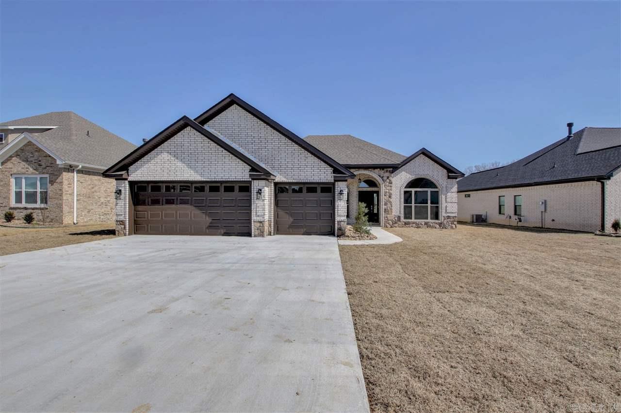 119 Corniche Ln