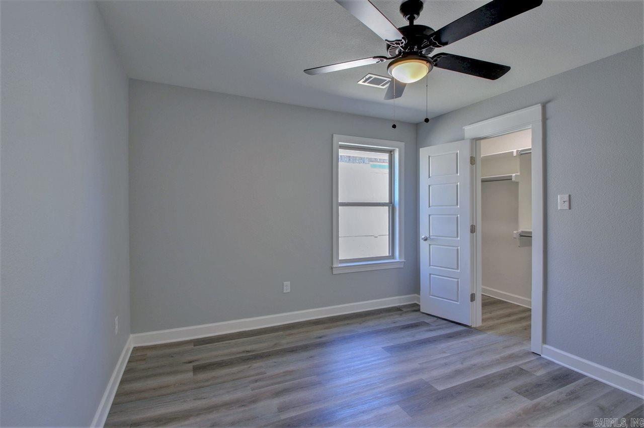 119 Corniche Ln
